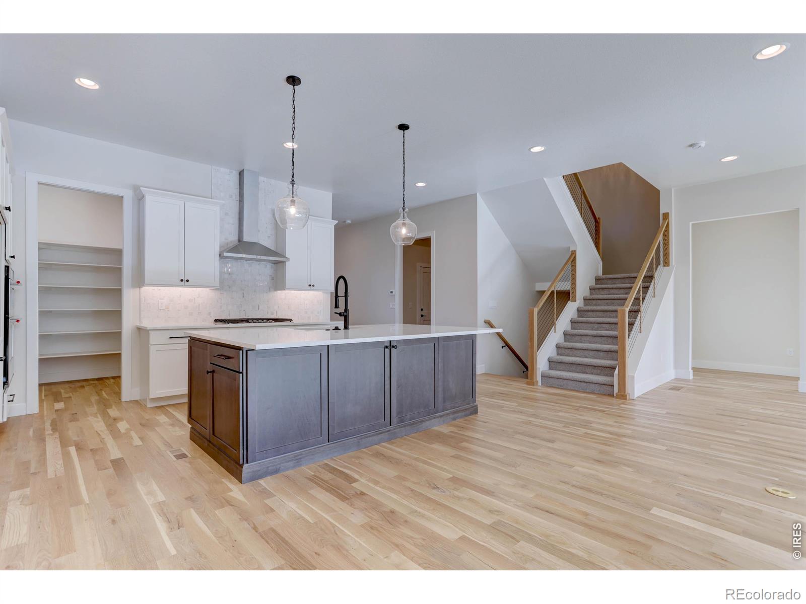 MLS Image #7 for 820  spyglass circle,louisville, Colorado