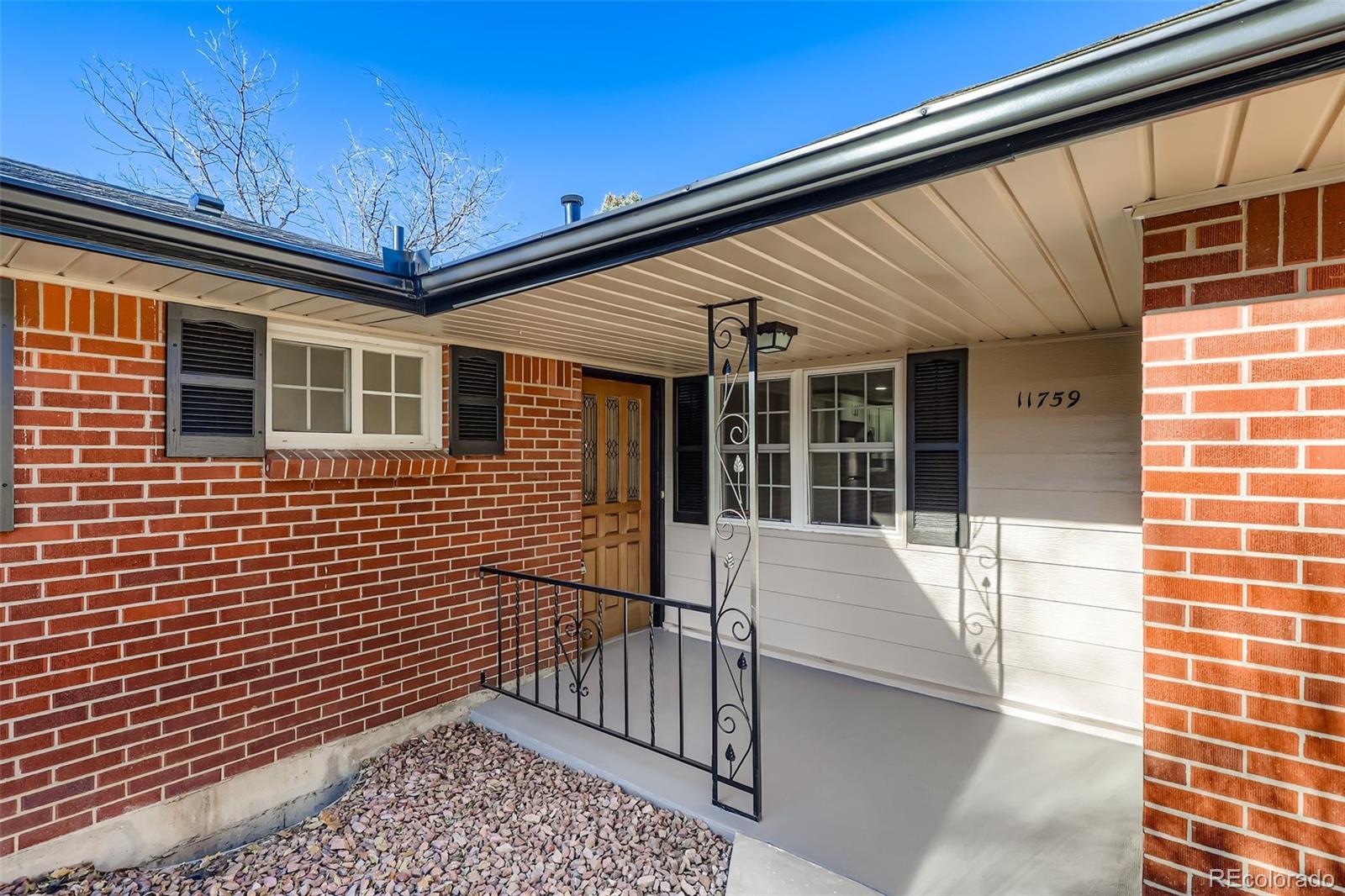 MLS Image #2 for 11759 e alaska avenue,aurora, Colorado