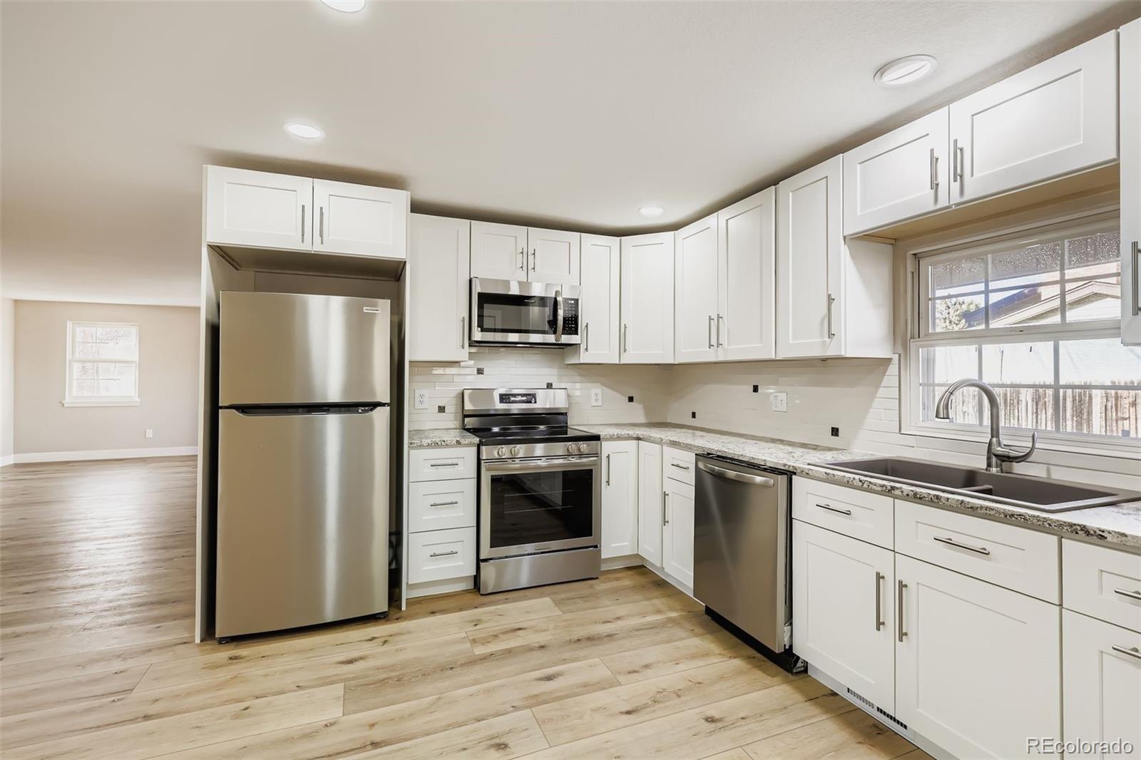 MLS Image #9 for 11759 e alaska avenue,aurora, Colorado