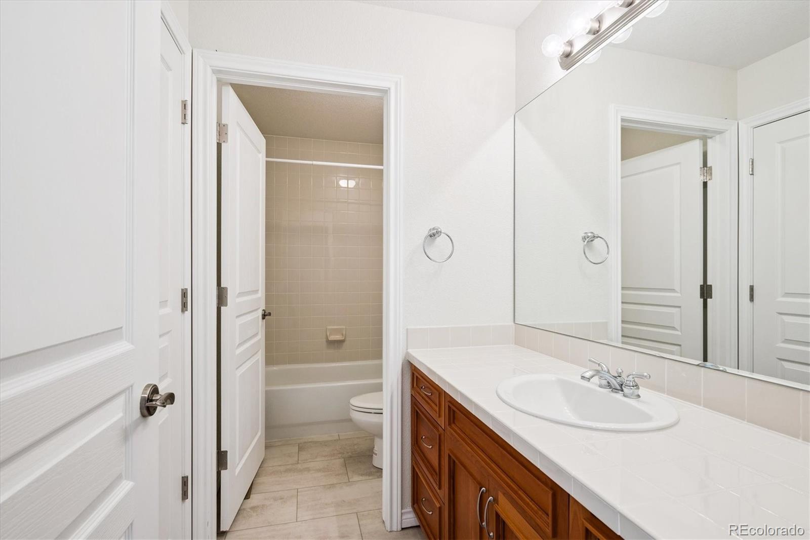 MLS Image #31 for 11969 e lake circle,greenwood village, Colorado