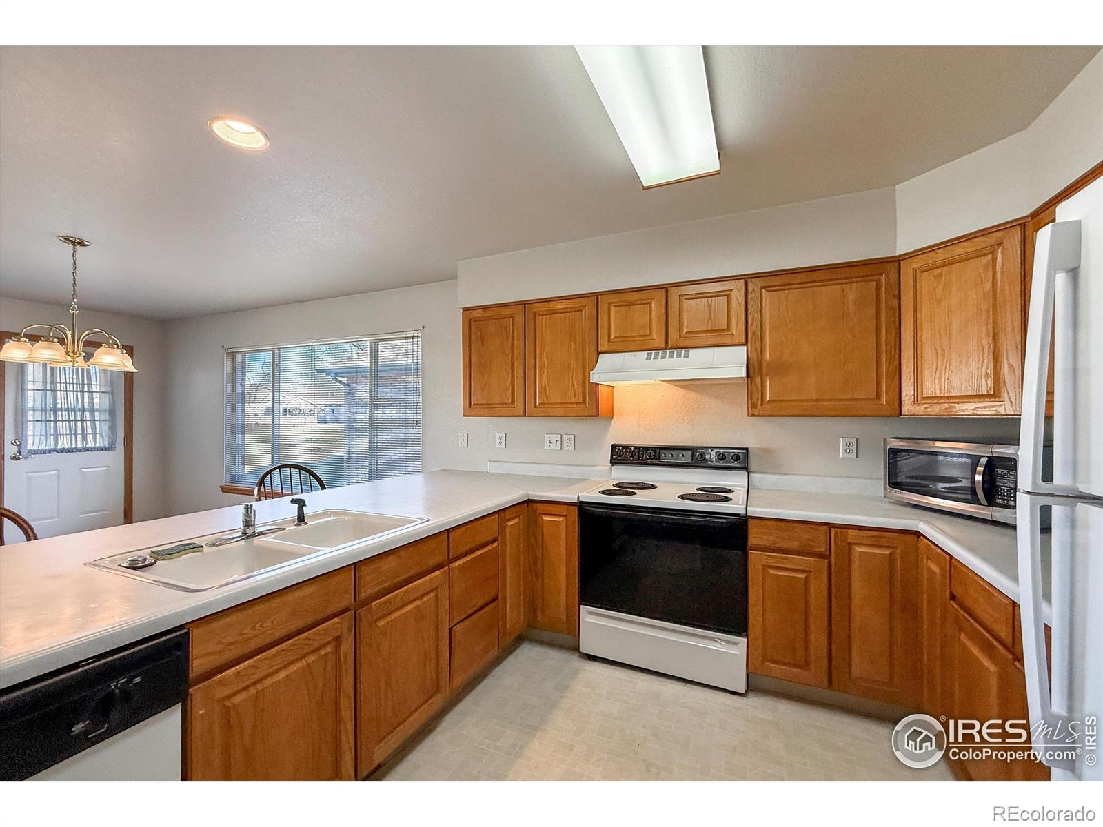 MLS Image #6 for 2351  lawson drive,loveland, Colorado