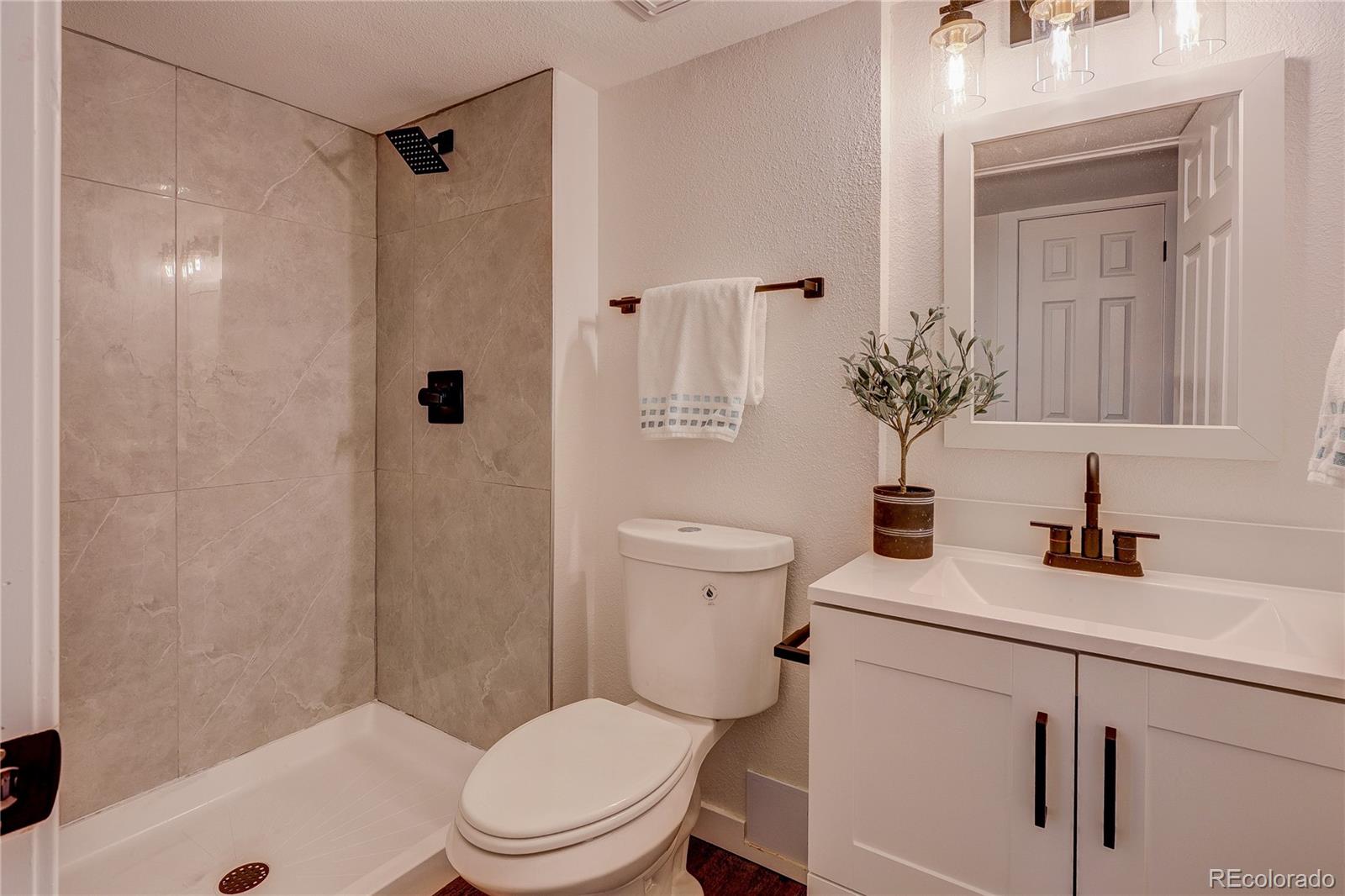 MLS Image #15 for 333  mulberry circle,broomfield, Colorado