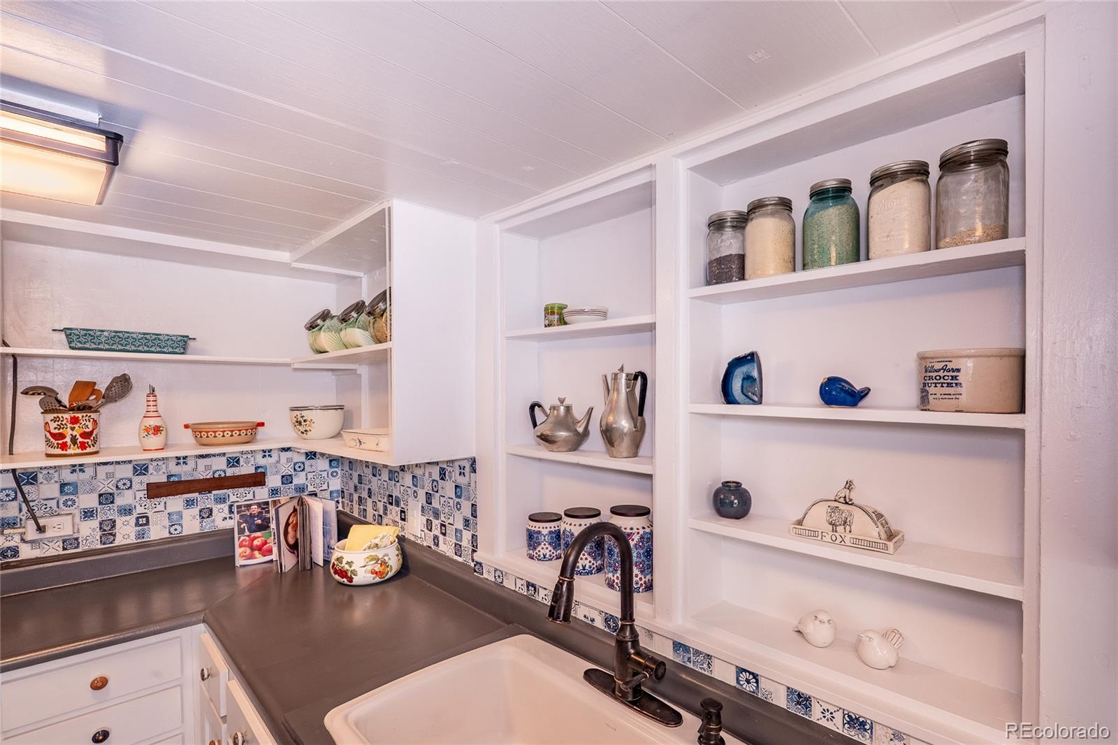 MLS Image #7 for 1  hough lane,trinidad, Colorado