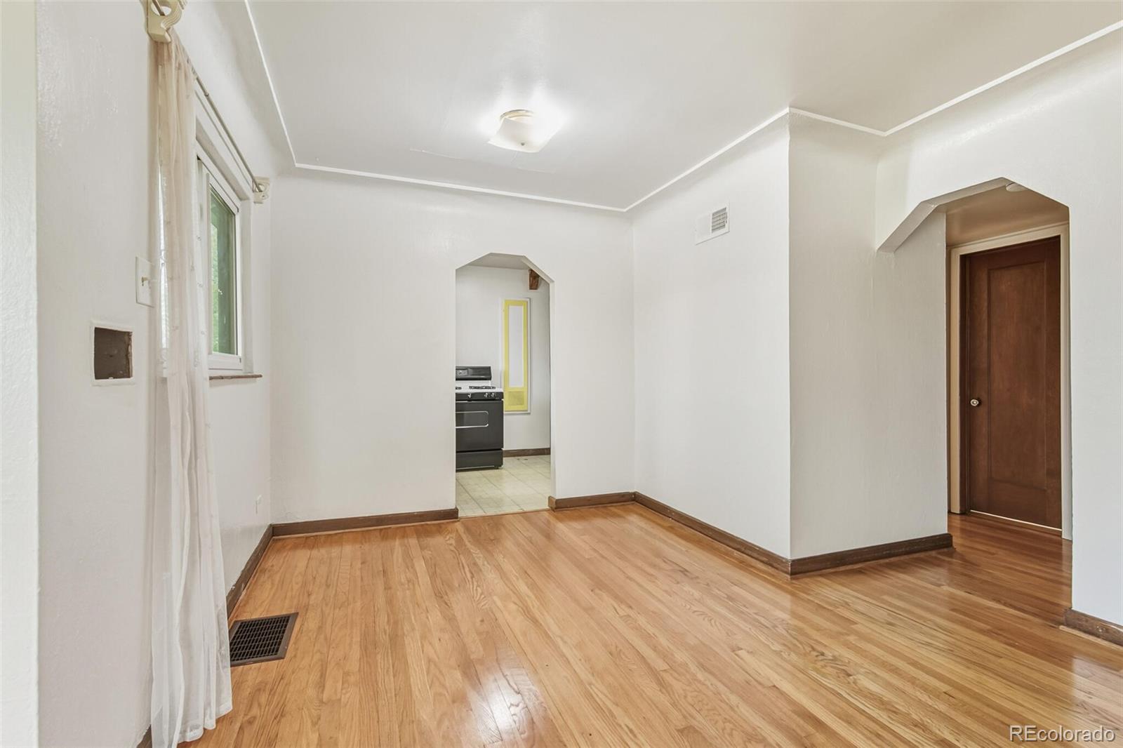 MLS Image #4 for 5040  elm court,denver, Colorado