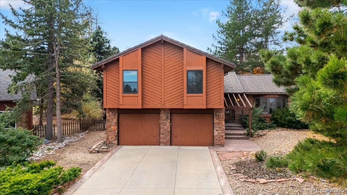 MLS Image #0 for 15750  sandtrap way,morrison, Colorado