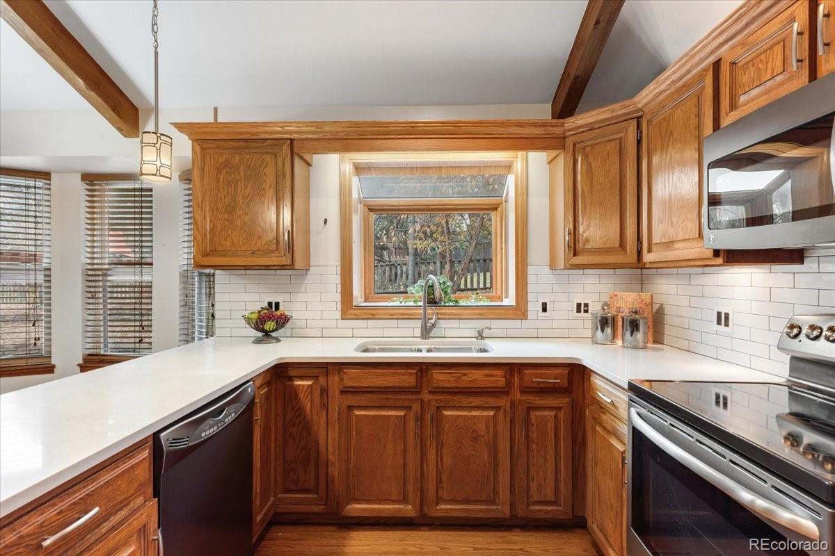 MLS Image #7 for 15750  sandtrap way,morrison, Colorado