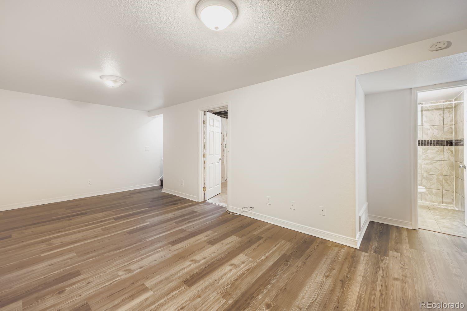 MLS Image #11 for 5332  elkhart street,denver, Colorado