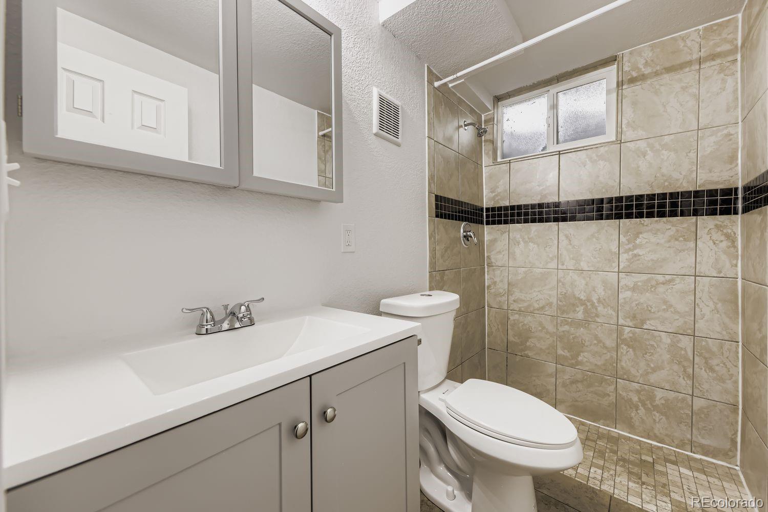 MLS Image #12 for 5332  elkhart street,denver, Colorado