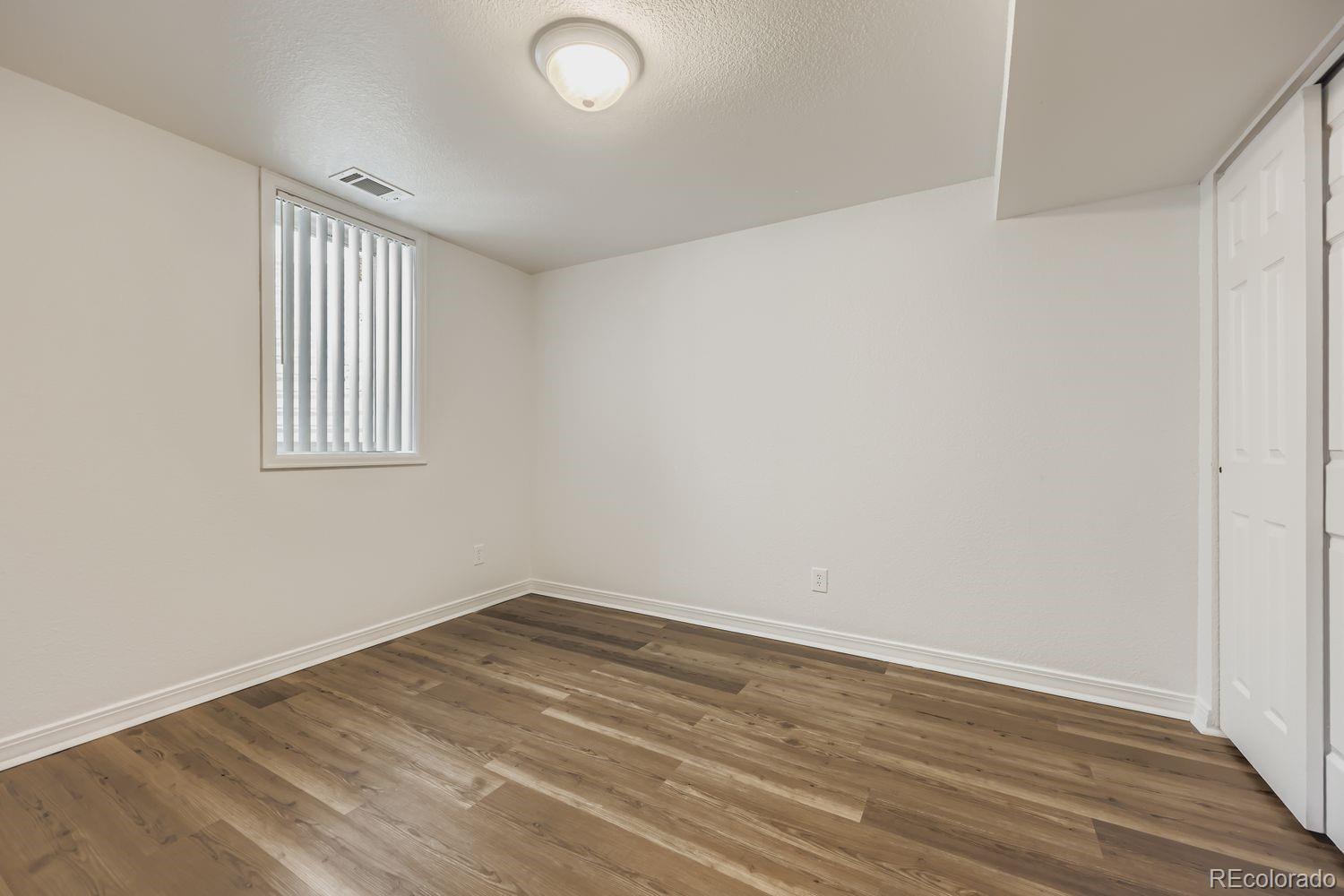 MLS Image #14 for 5332  elkhart street,denver, Colorado