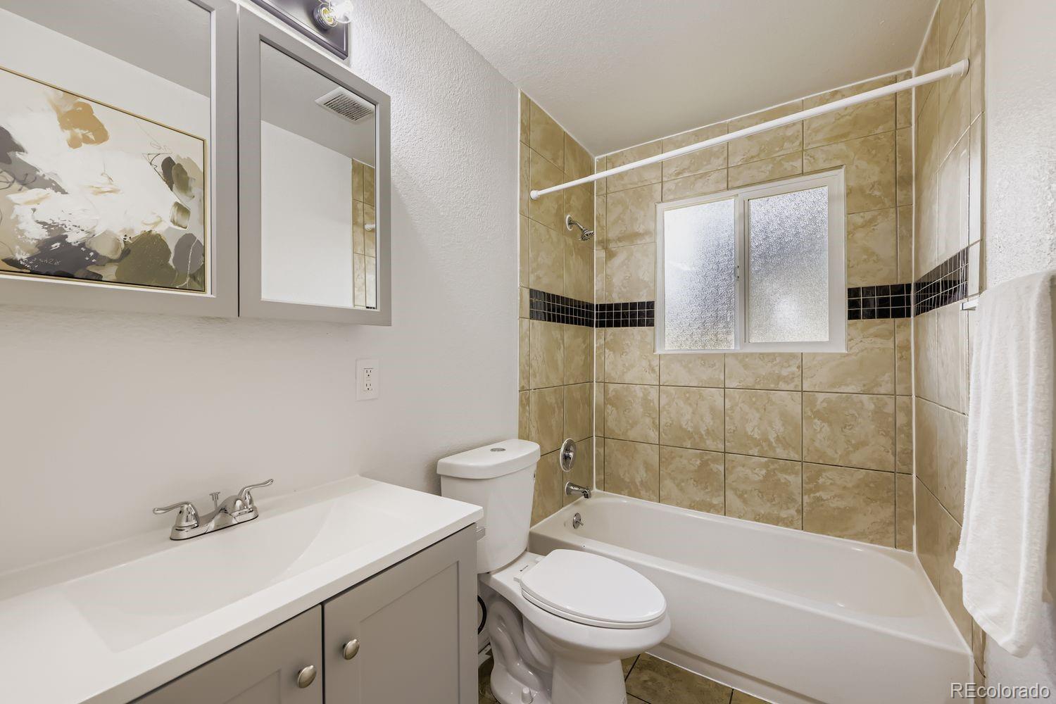 MLS Image #8 for 5332  elkhart street,denver, Colorado