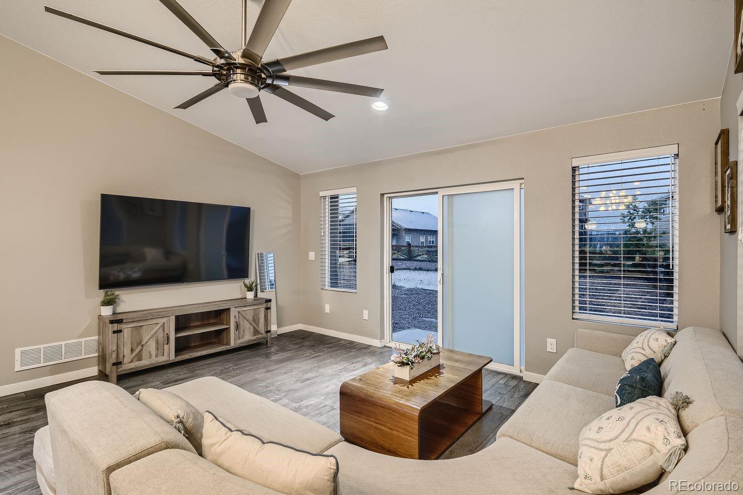 MLS Image #3 for 7357  glen forest lane,colorado springs, Colorado