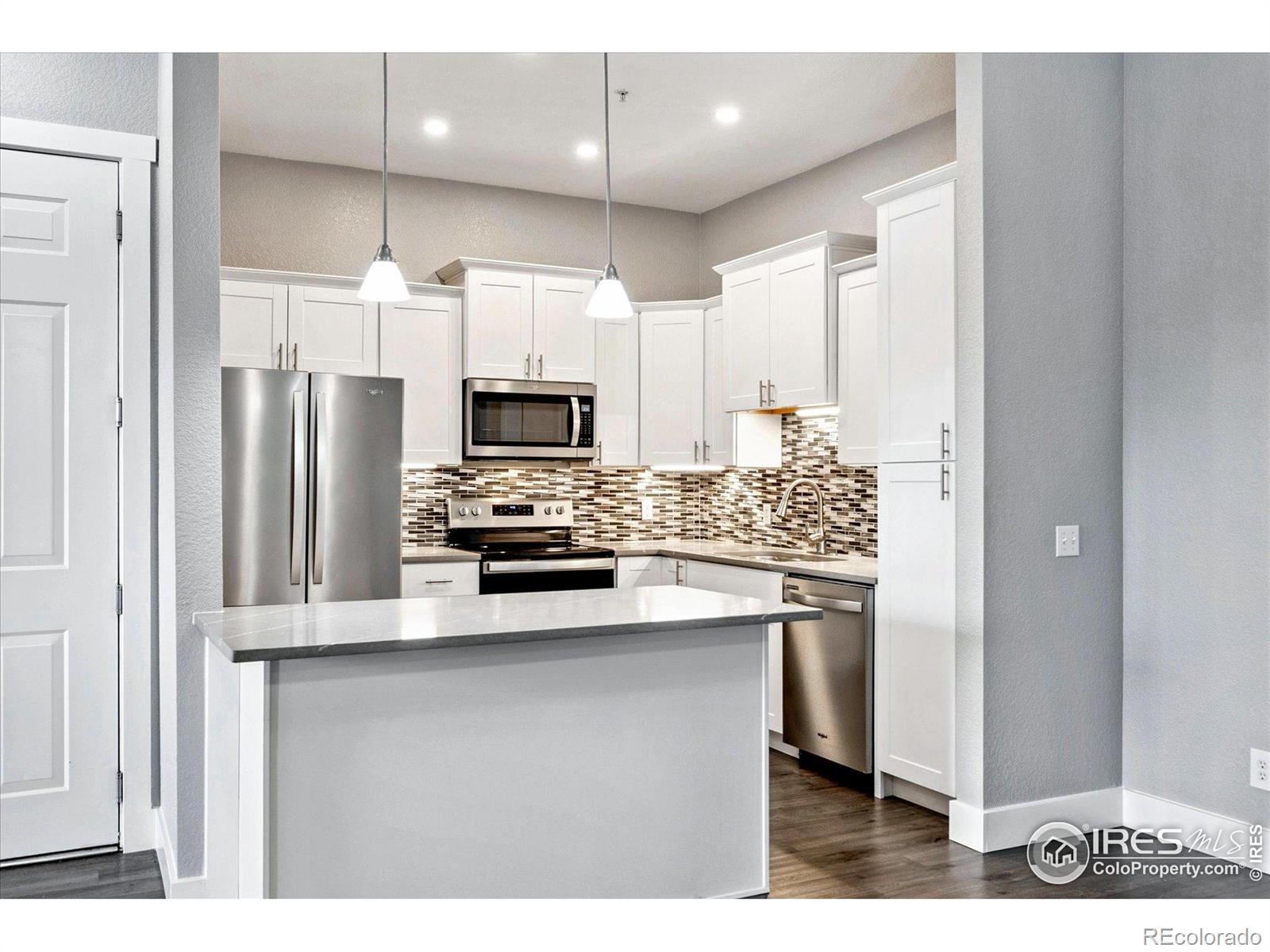 MLS Image #2 for 199  quebec street j,denver, Colorado