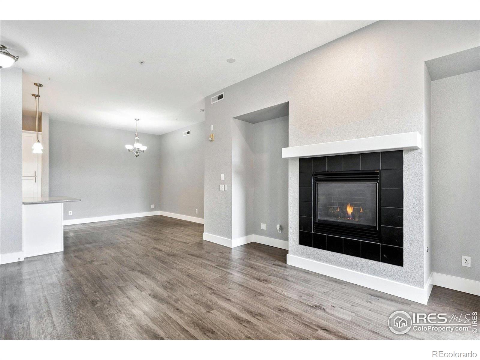 MLS Image #9 for 199  quebec street j,denver, Colorado