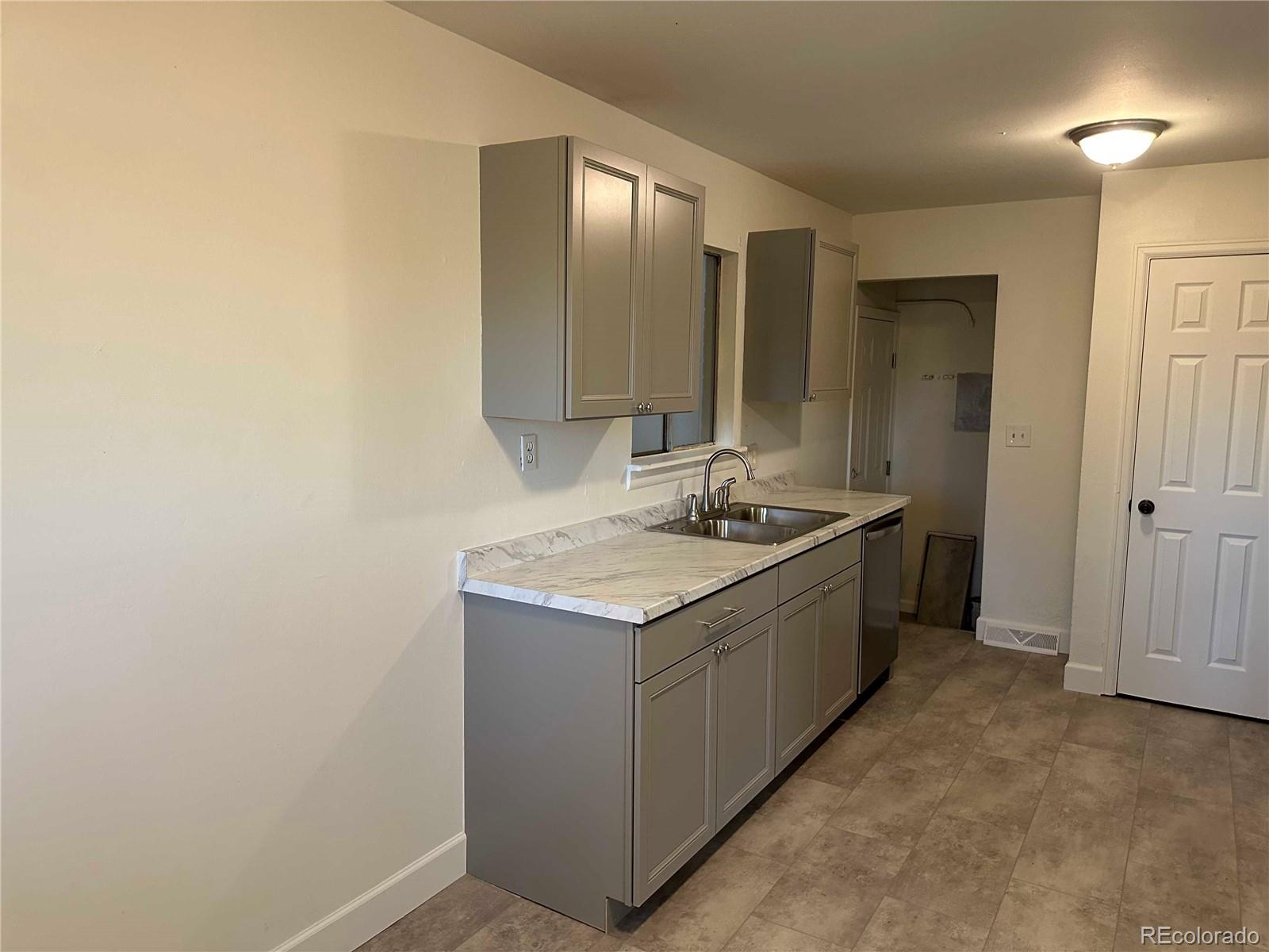 MLS Image #8 for 9095  cypress drive,thornton, Colorado