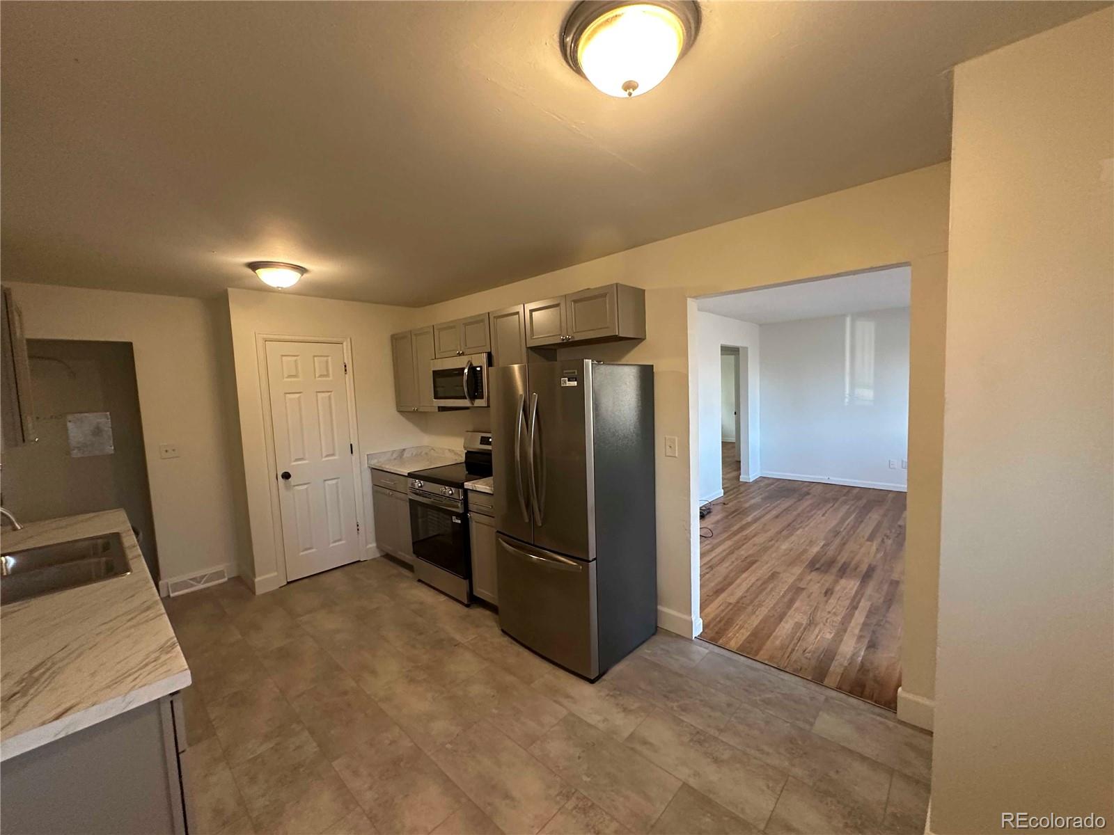MLS Image #9 for 9095  cypress drive,thornton, Colorado