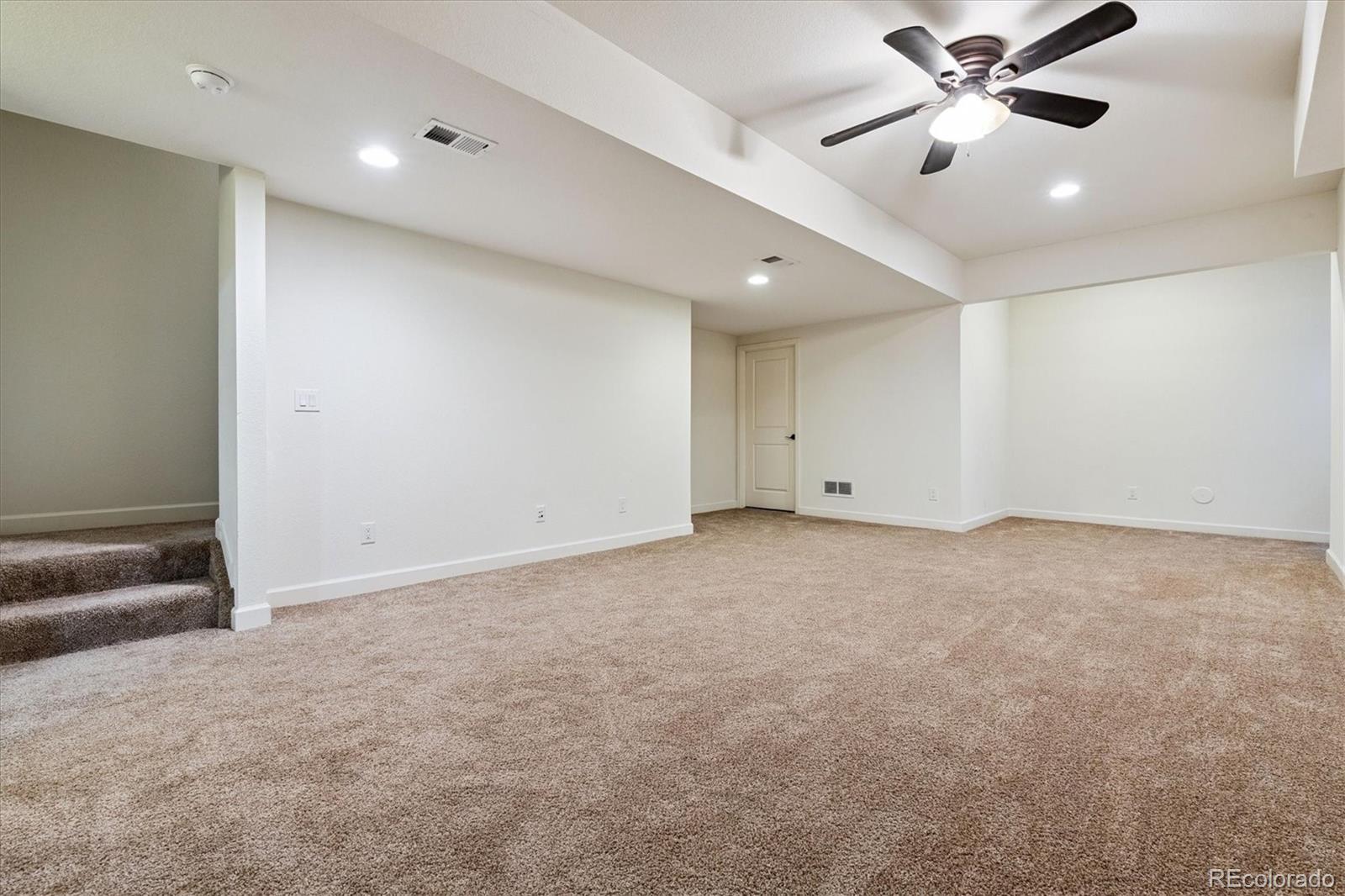 MLS Image #23 for 9467 e 52nd avenue,denver, Colorado