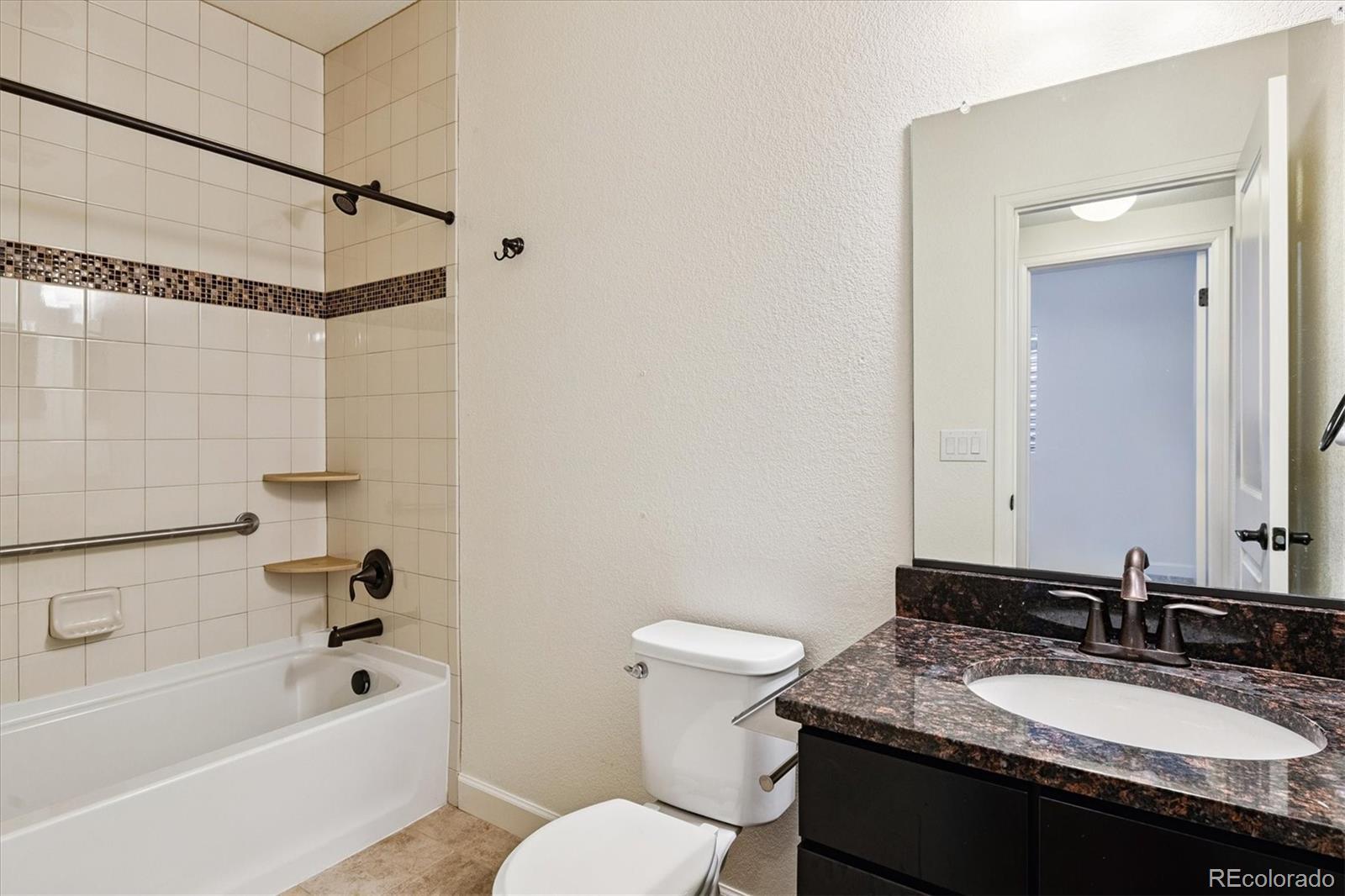 MLS Image #24 for 9467 e 52nd avenue,denver, Colorado