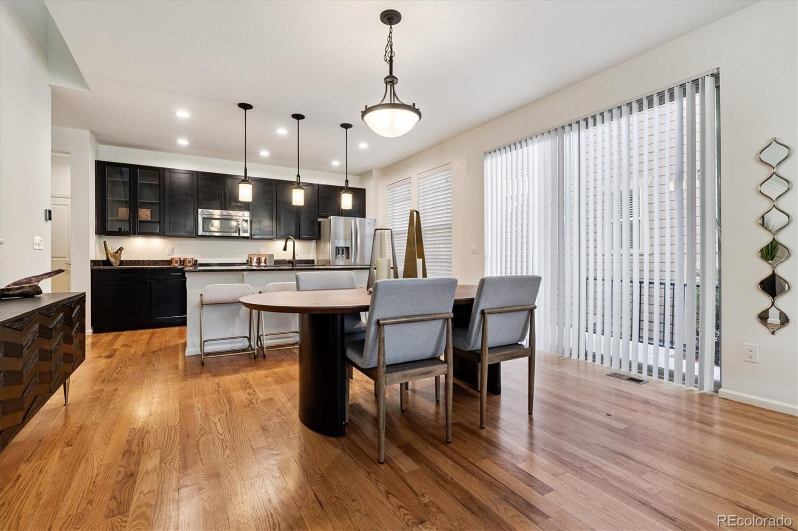 MLS Image #9 for 9467 e 52nd avenue,denver, Colorado