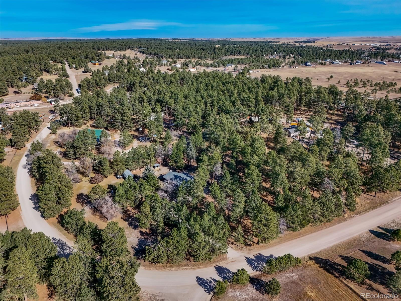 MLS Image #3 for 34172  pine ridge circle,elizabeth, Colorado