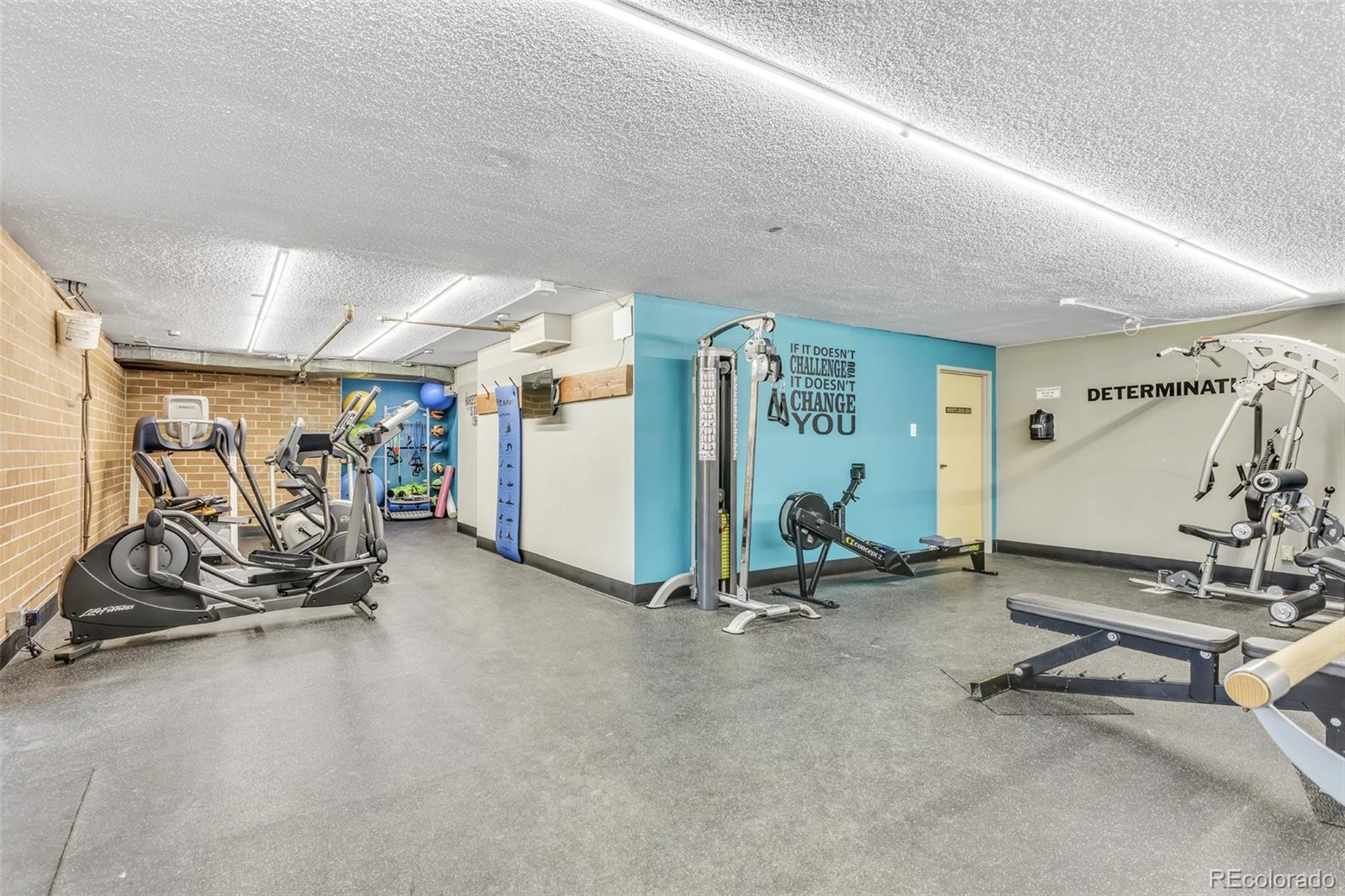 MLS Image #18 for 2880 s locust street 300n,denver, Colorado