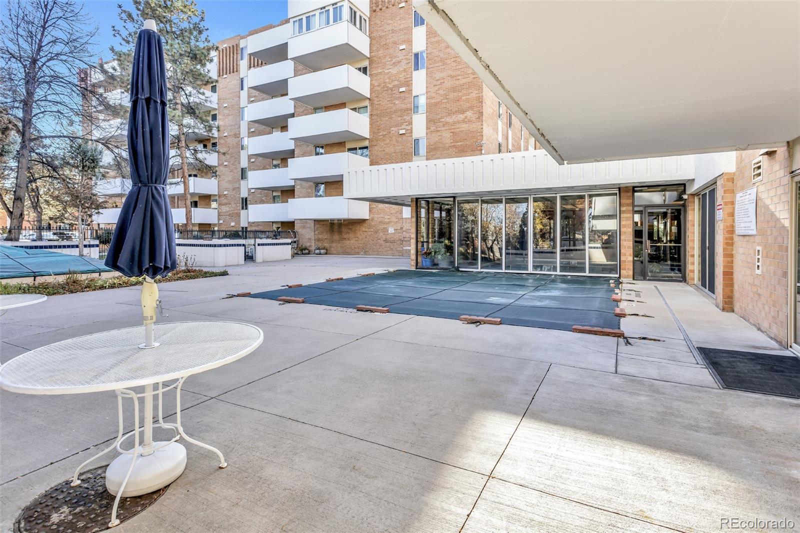 MLS Image #21 for 2880 s locust street 300n,denver, Colorado