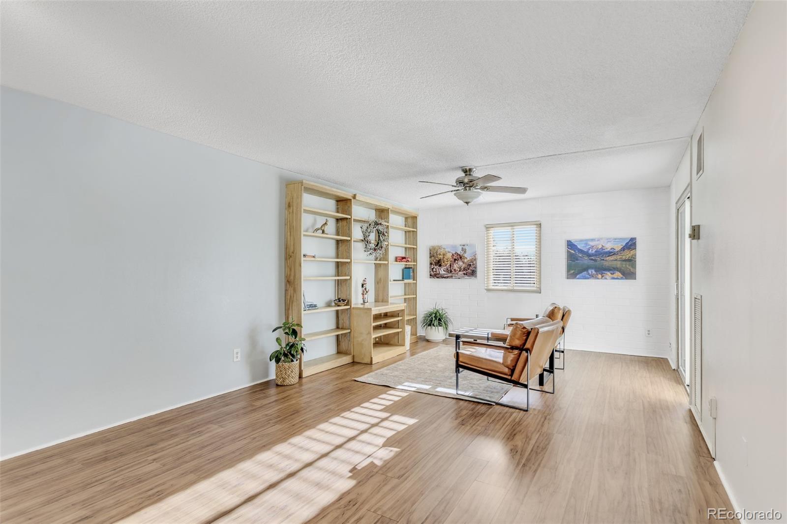 MLS Image #9 for 2880 s locust street 300n,denver, Colorado