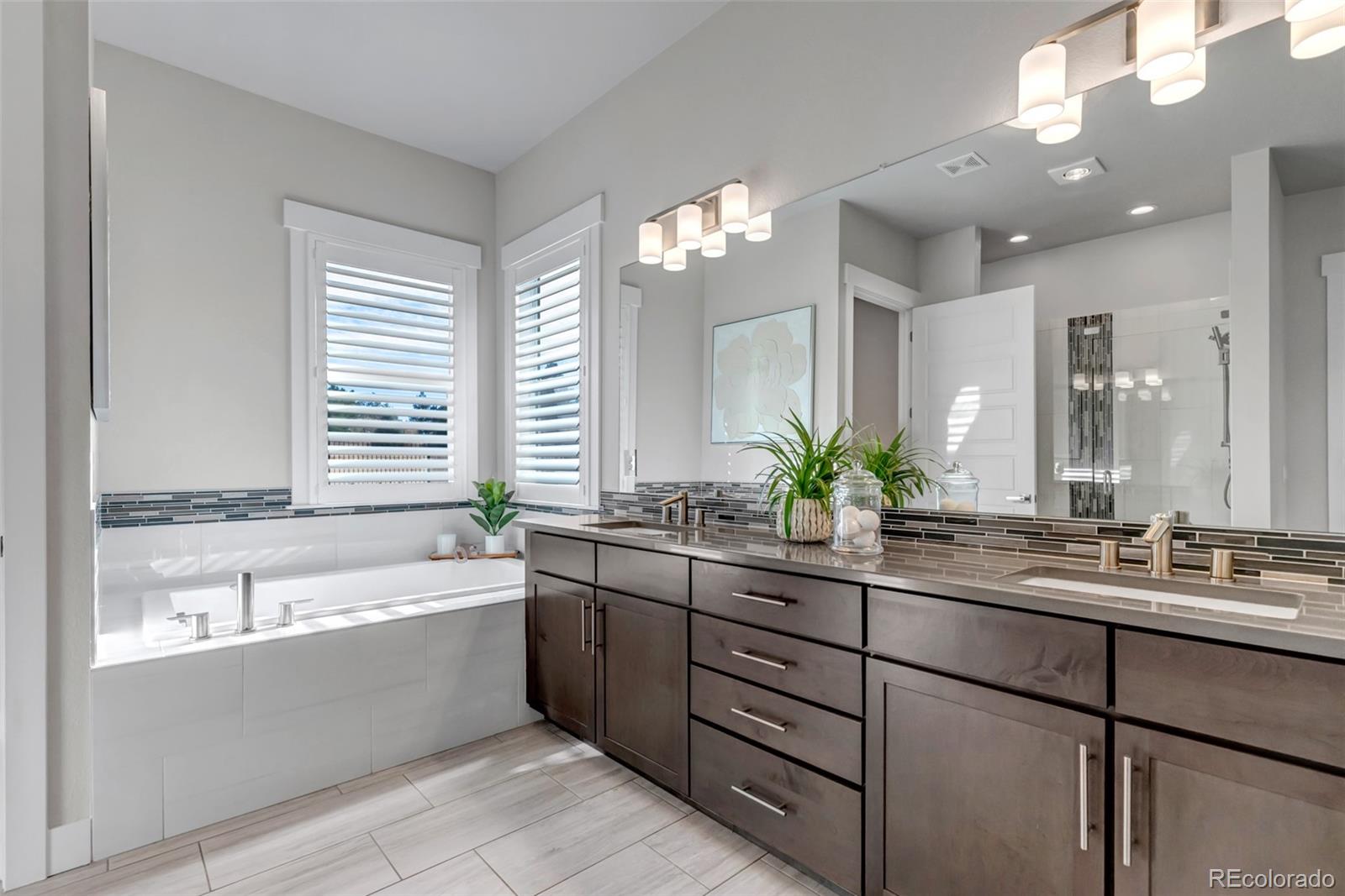 MLS Image #17 for 7036 s espana way,centennial, Colorado
