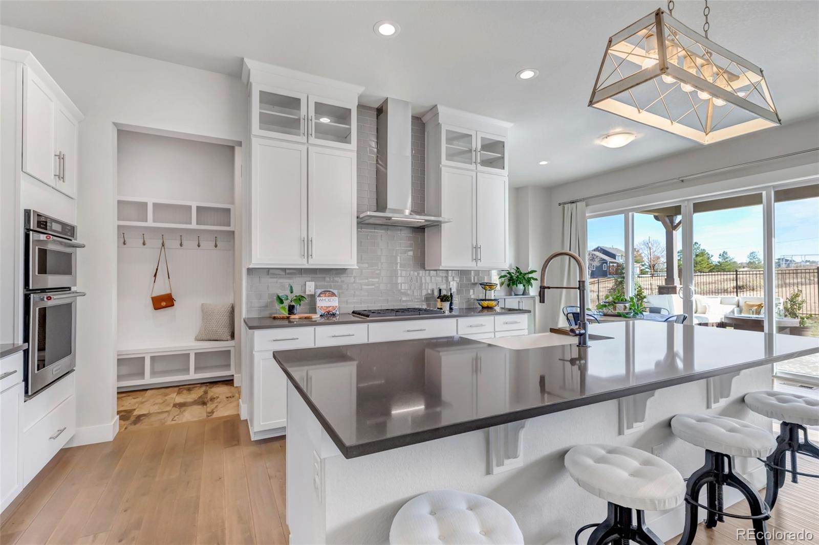 MLS Image #2 for 7036 s espana way,centennial, Colorado