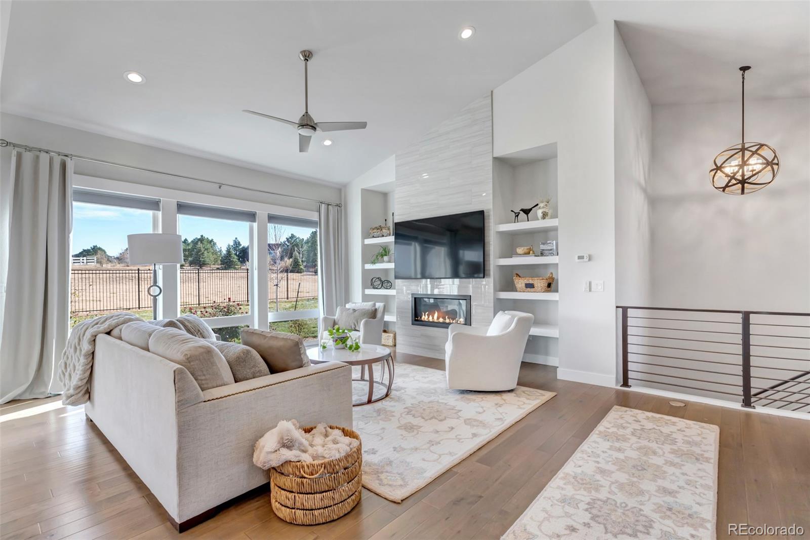 MLS Image #3 for 7036 s espana way,centennial, Colorado