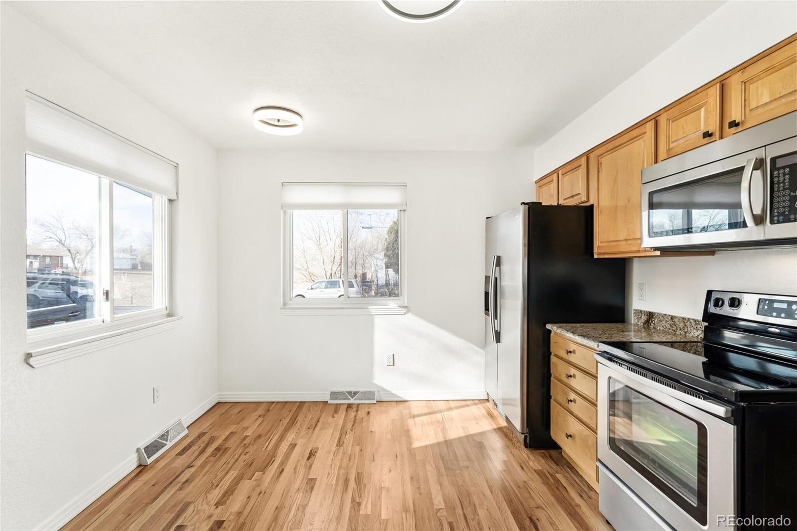 MLS Image #11 for 960  newton street,denver, Colorado