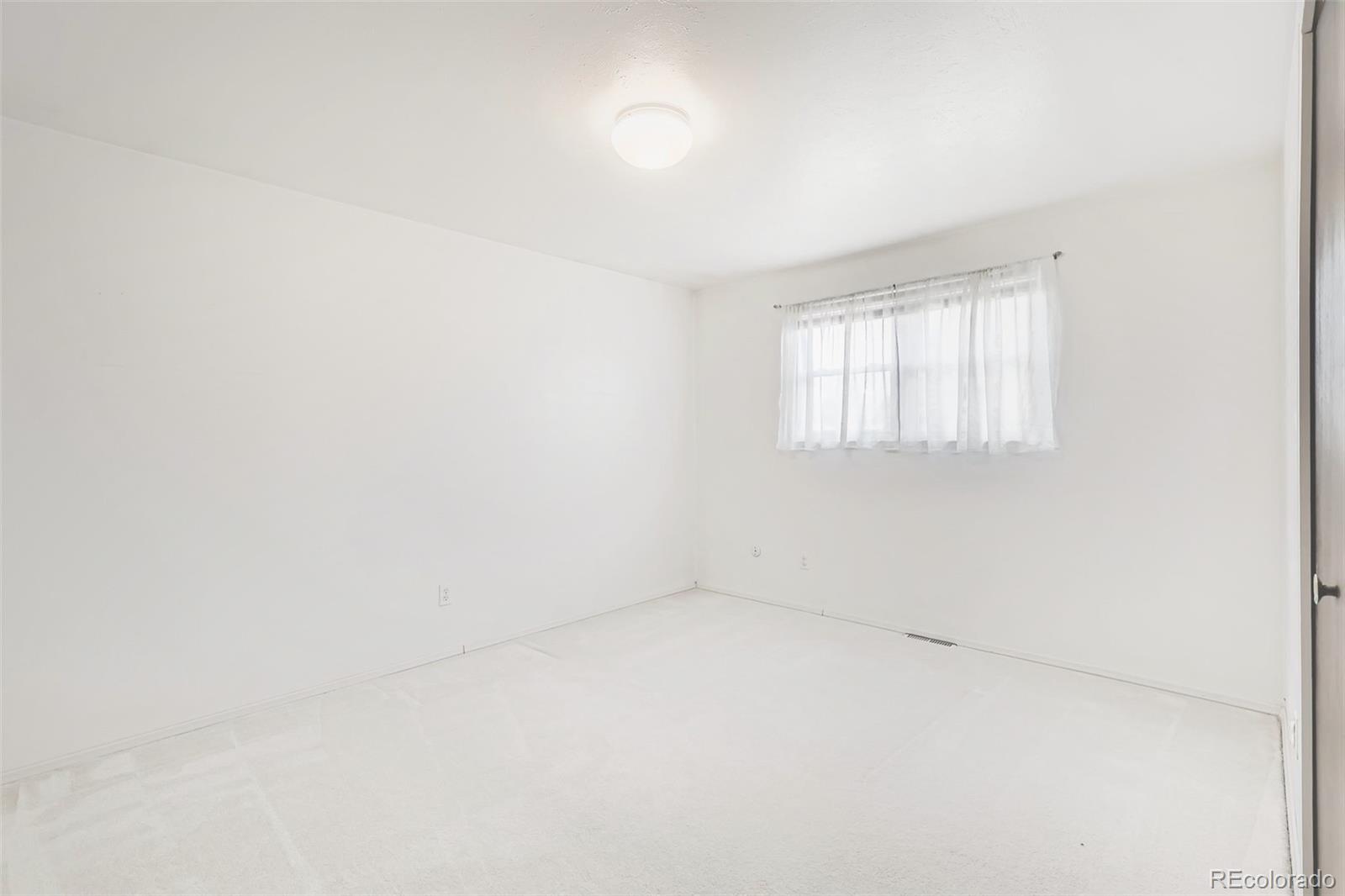 MLS Image #15 for 12969 e ohio avenue,aurora, Colorado