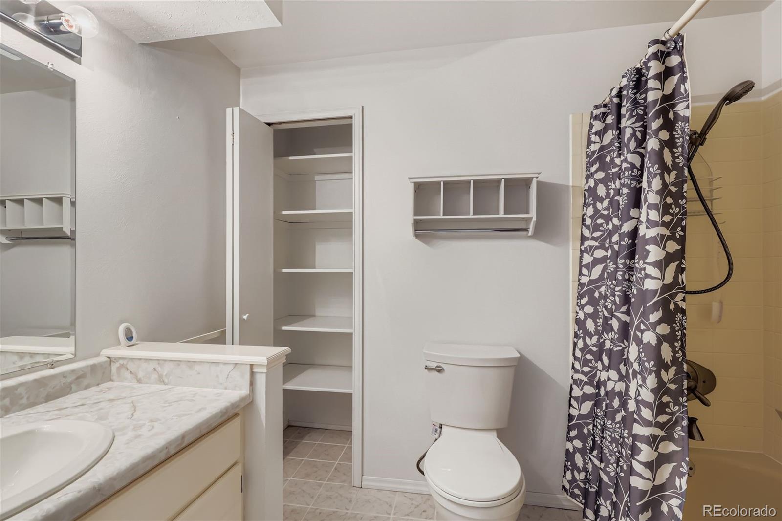MLS Image #16 for 12969 e ohio avenue,aurora, Colorado