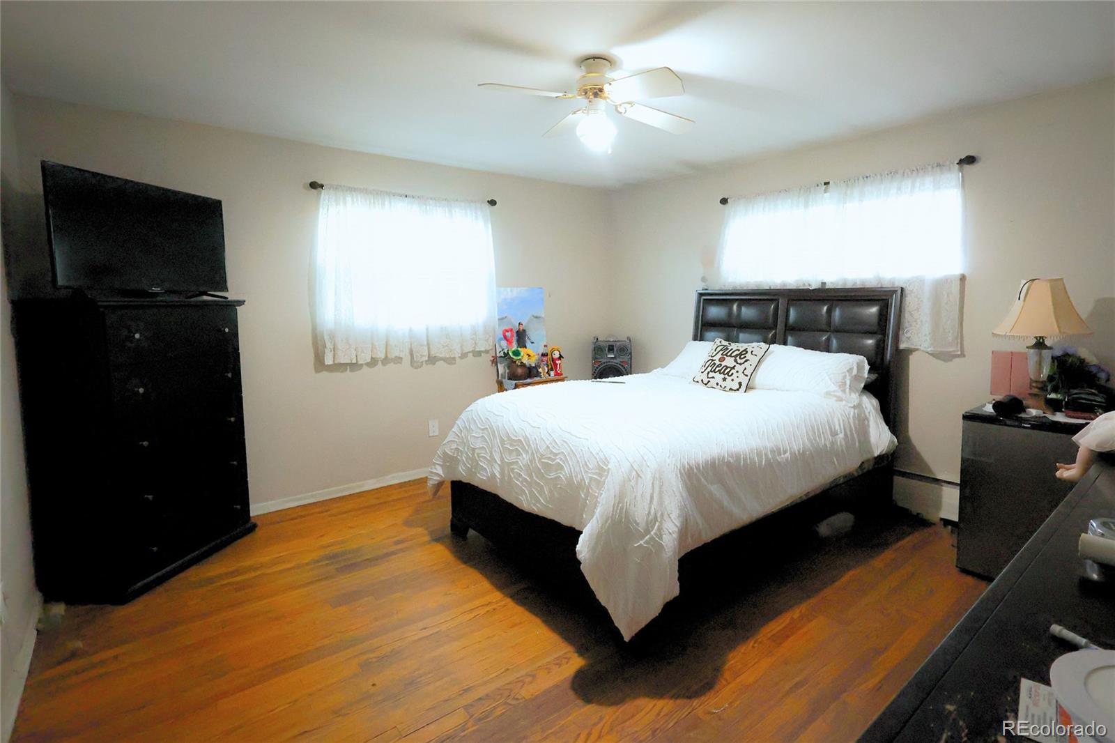 MLS Image #9 for 245  tucson street,aurora, Colorado