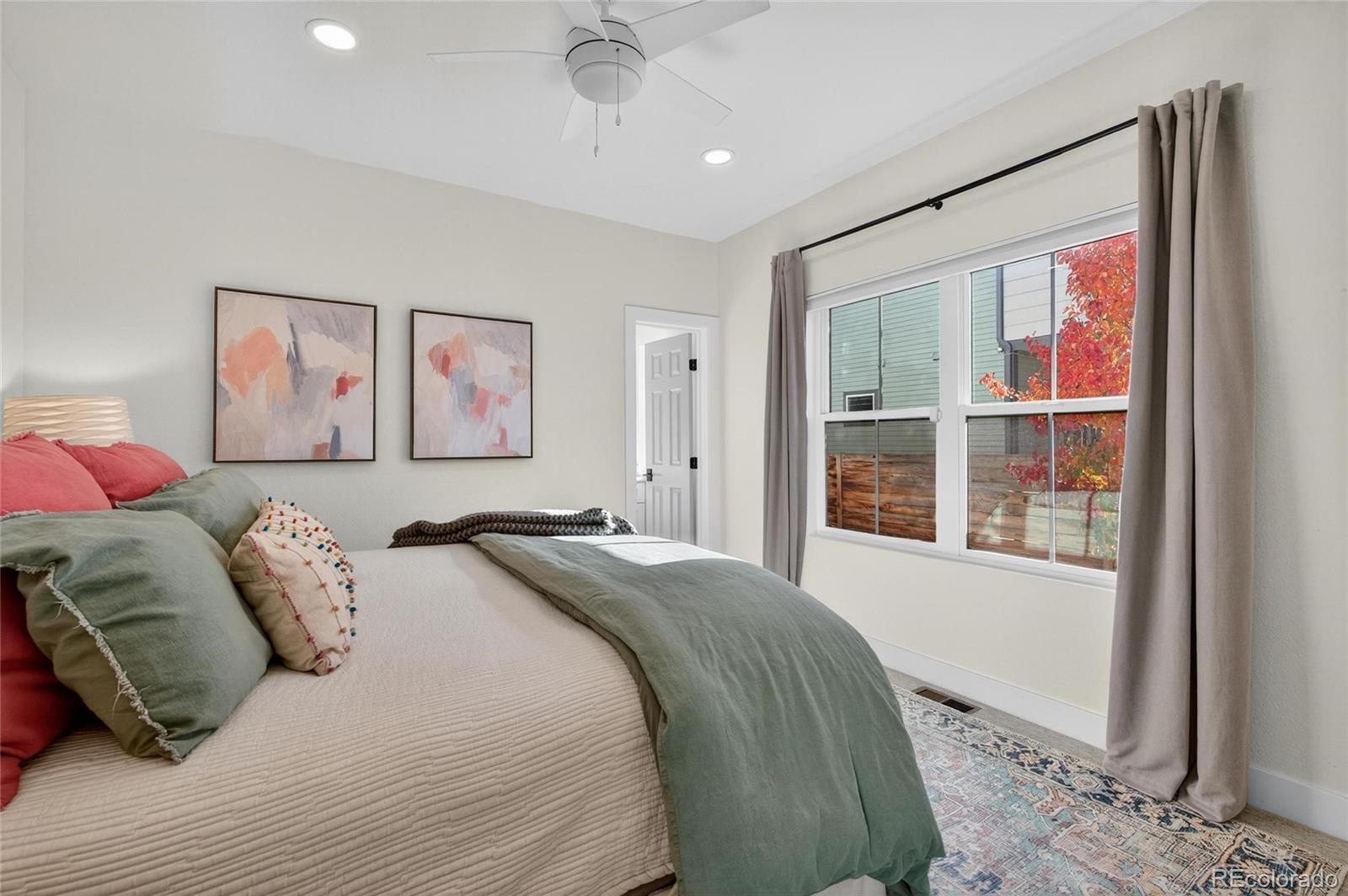 MLS Image #17 for 4995 n raleigh street,denver, Colorado