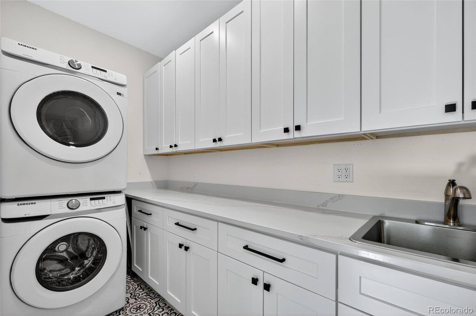 MLS Image #21 for 4995 n raleigh street,denver, Colorado