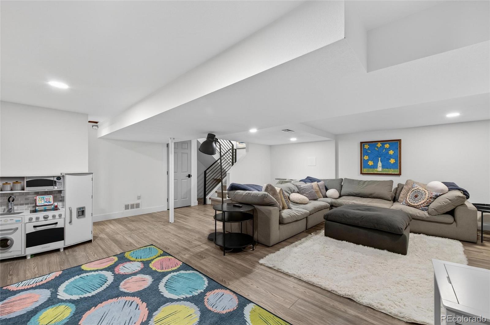 MLS Image #35 for 4995 n raleigh street,denver, Colorado