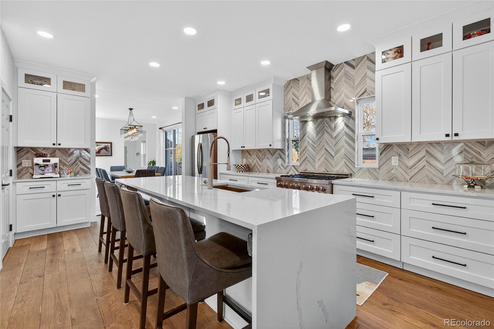 MLS Image #4 for 4995 n raleigh street,denver, Colorado