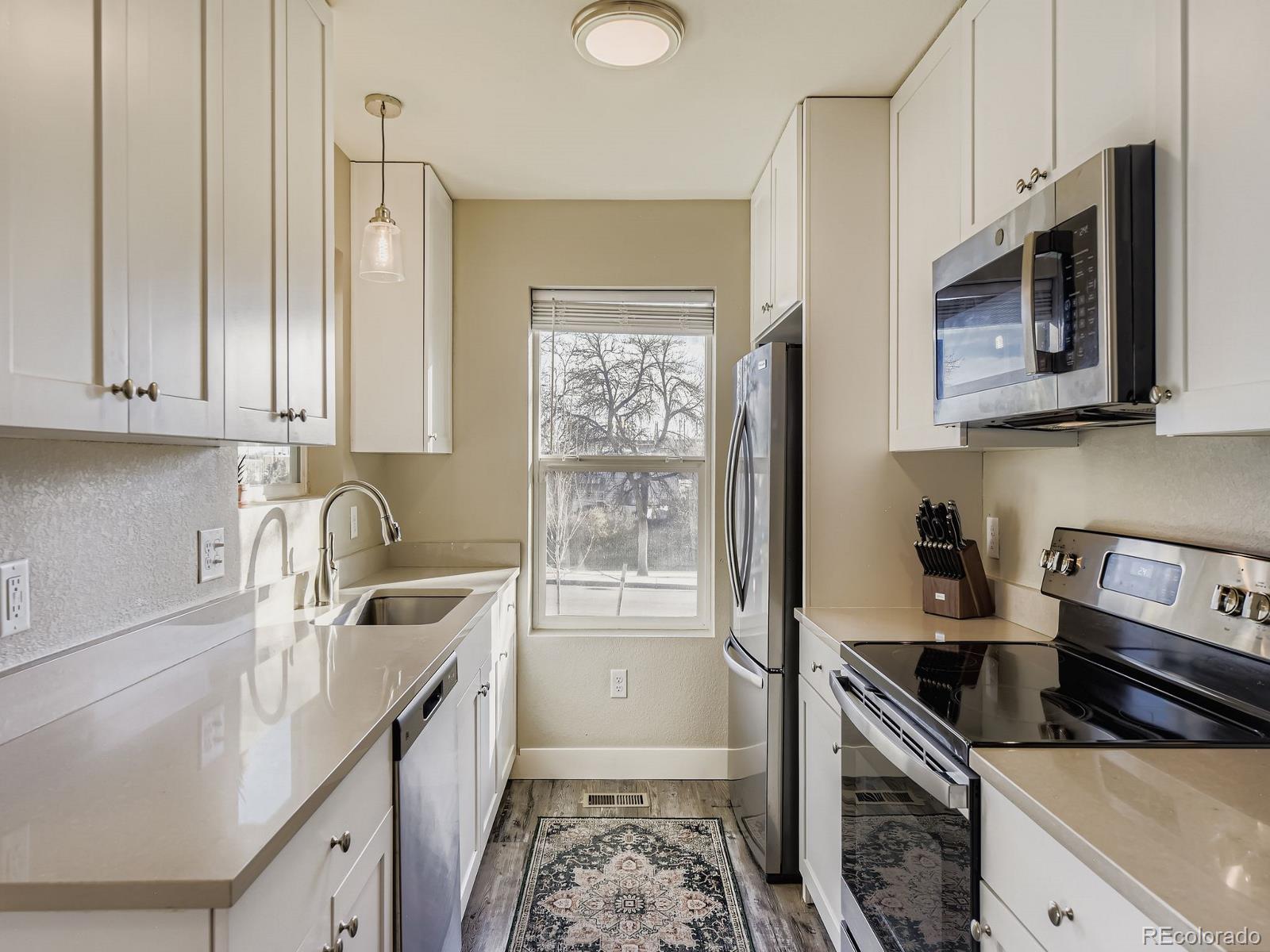 MLS Image #10 for 2065 w vassar avenue,englewood, Colorado