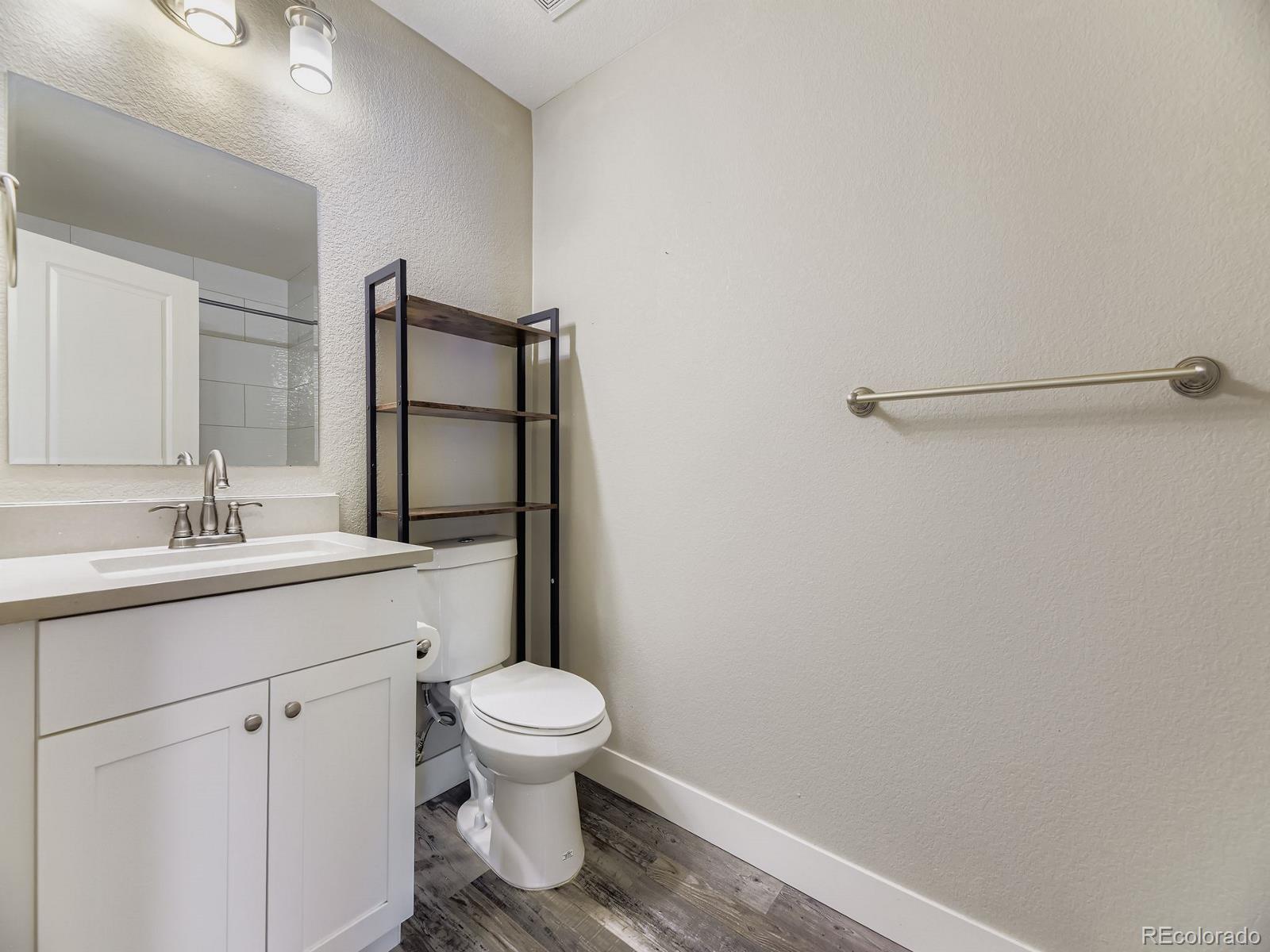 MLS Image #15 for 2065 w vassar avenue,englewood, Colorado