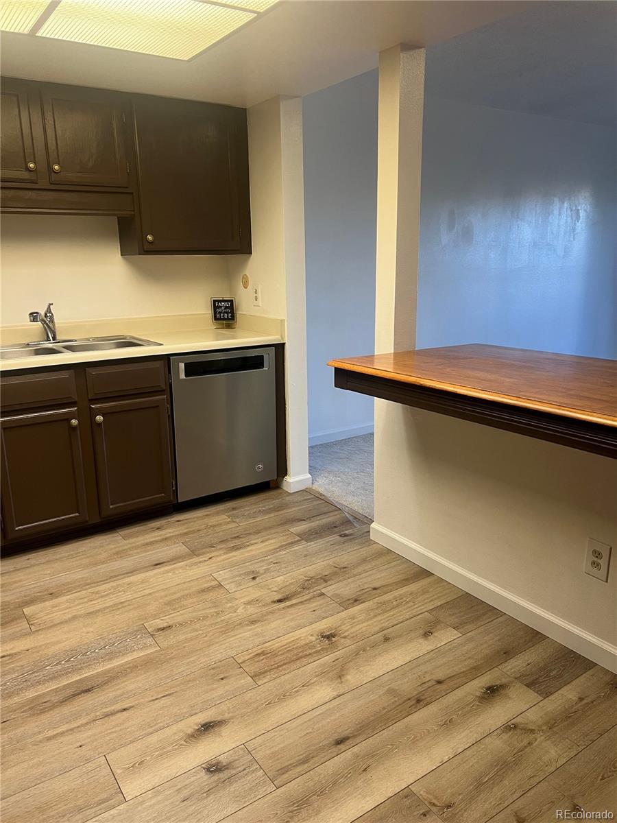 MLS Image #4 for 13992 e marina drive 303,aurora, Colorado