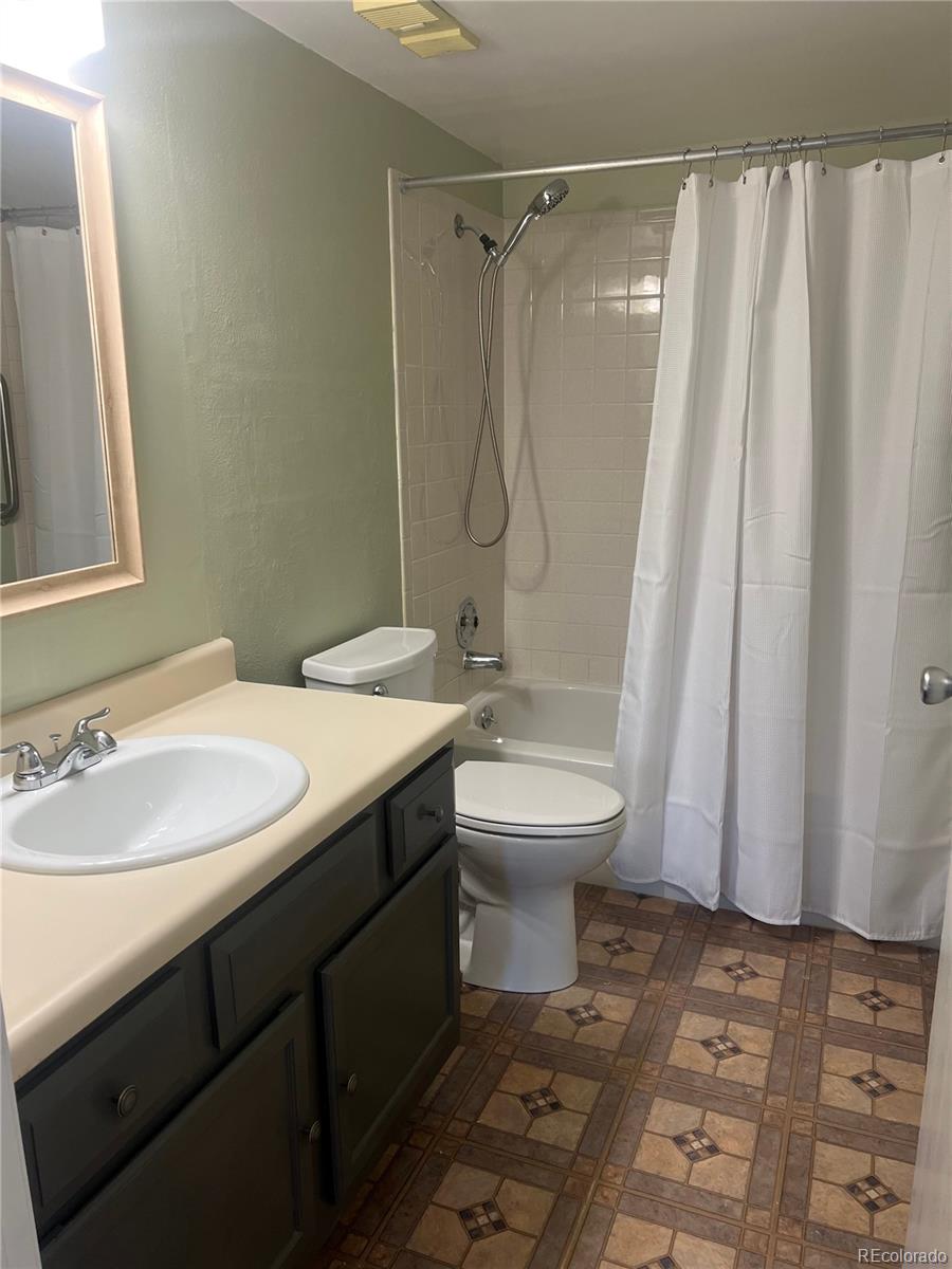 MLS Image #9 for 13992 e marina drive 303,aurora, Colorado