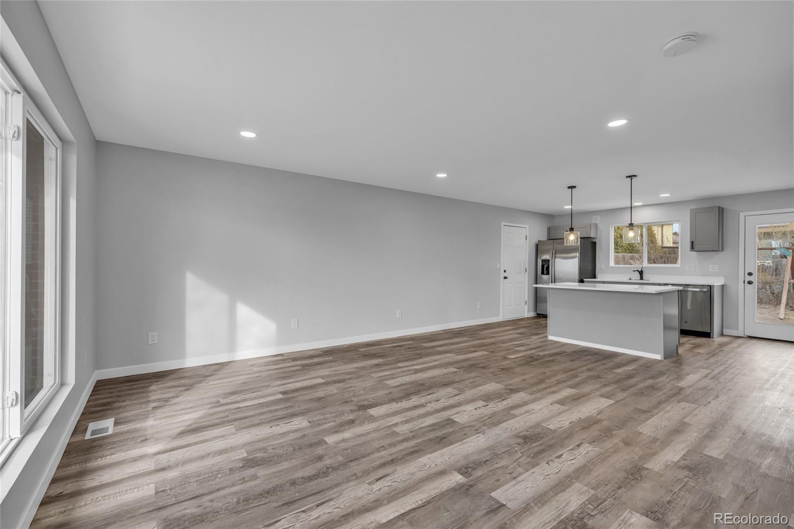 MLS Image #3 for 9984  travis street,thornton, Colorado