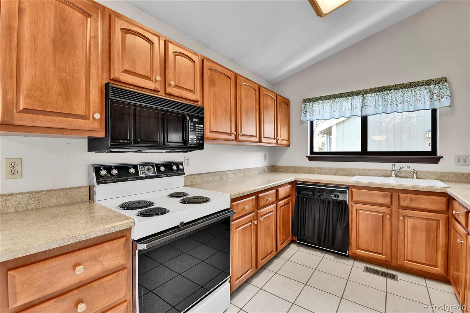 MLS Image #9 for 8971  yukon street ,westminster, Colorado