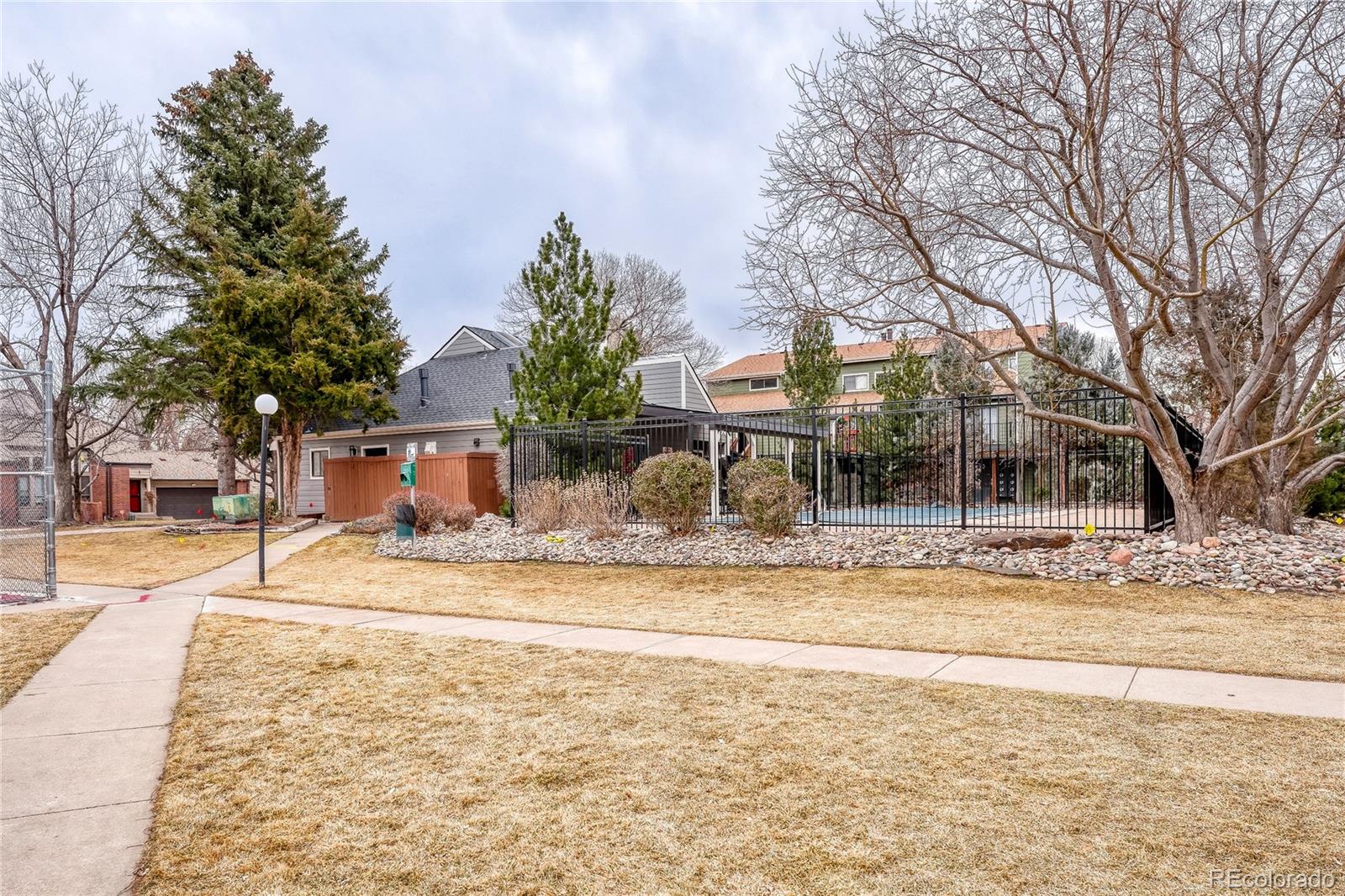 MLS Image #27 for 540 s forest street 206,denver, Colorado