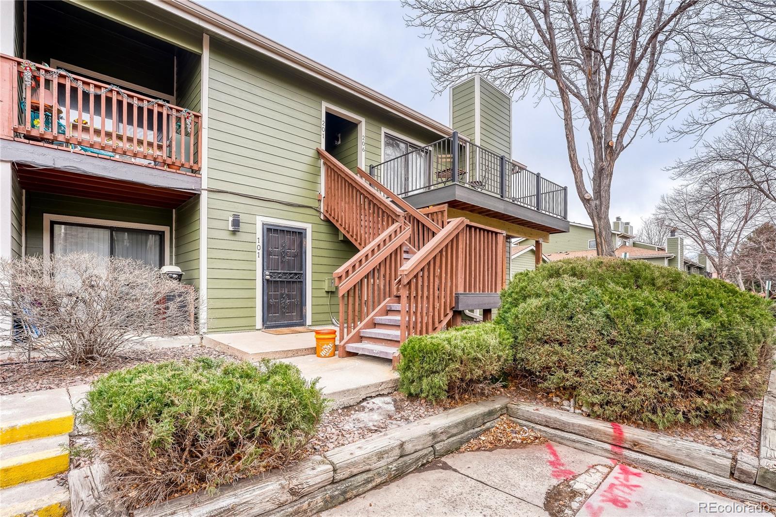 MLS Image #7 for 540 s forest street 206,denver, Colorado