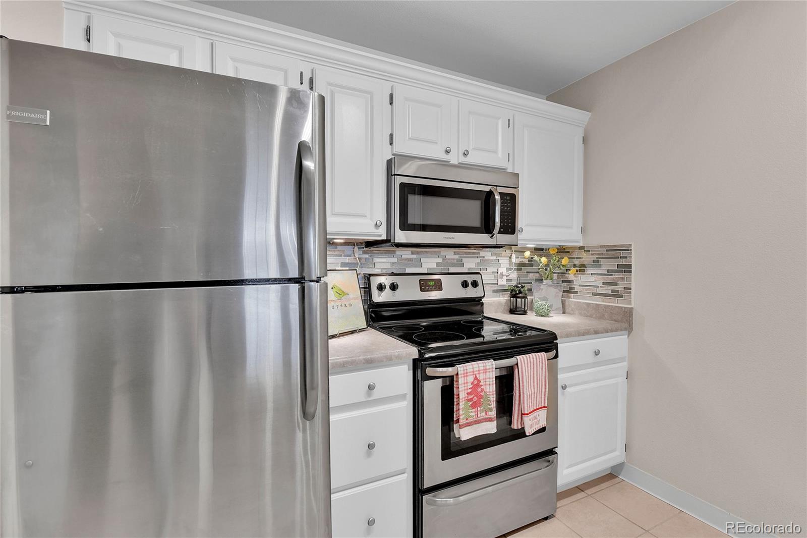 MLS Image #28 for 12826  ironstone way 304,parker, Colorado