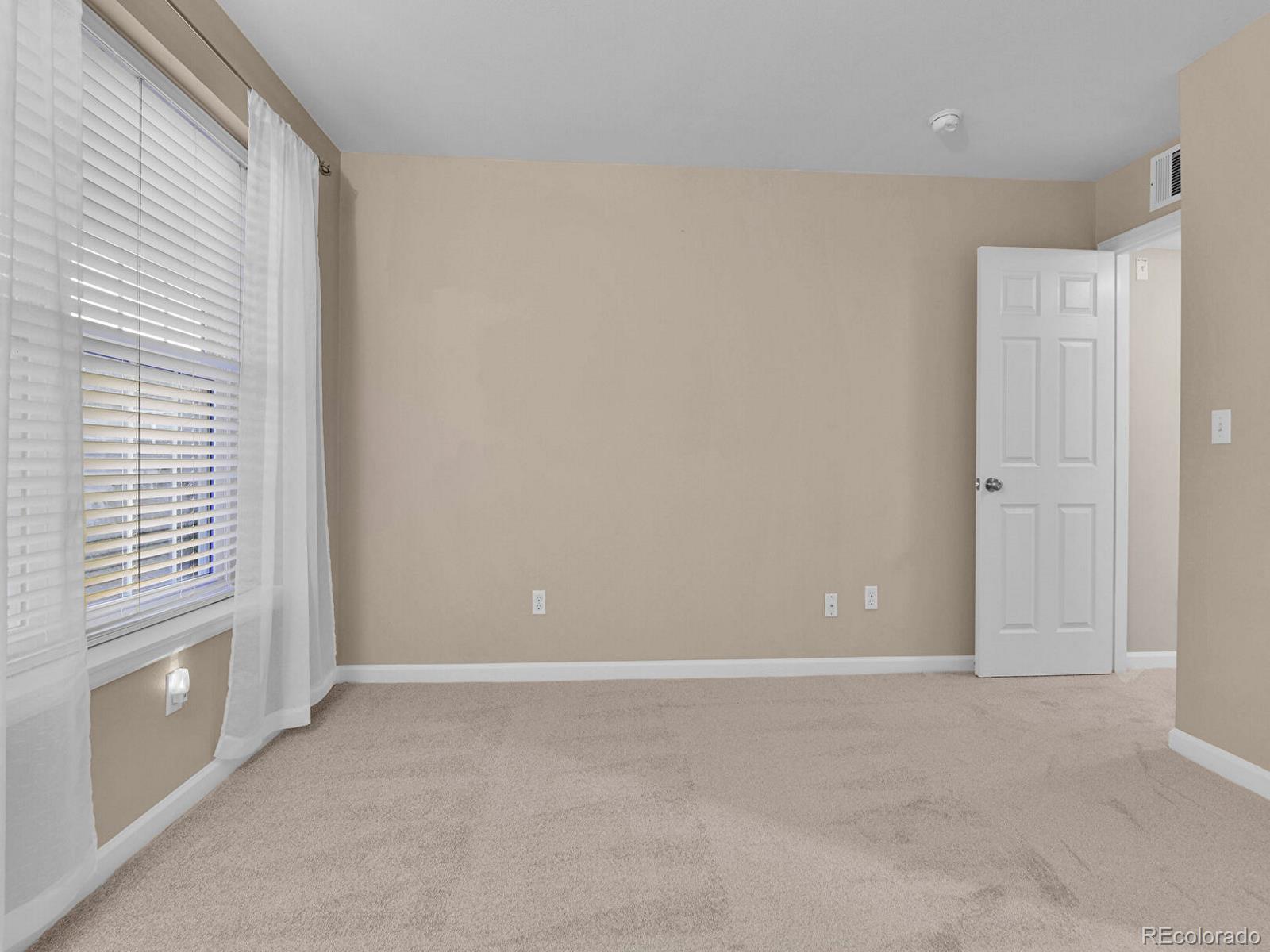 MLS Image #9 for 12826  ironstone way 304,parker, Colorado