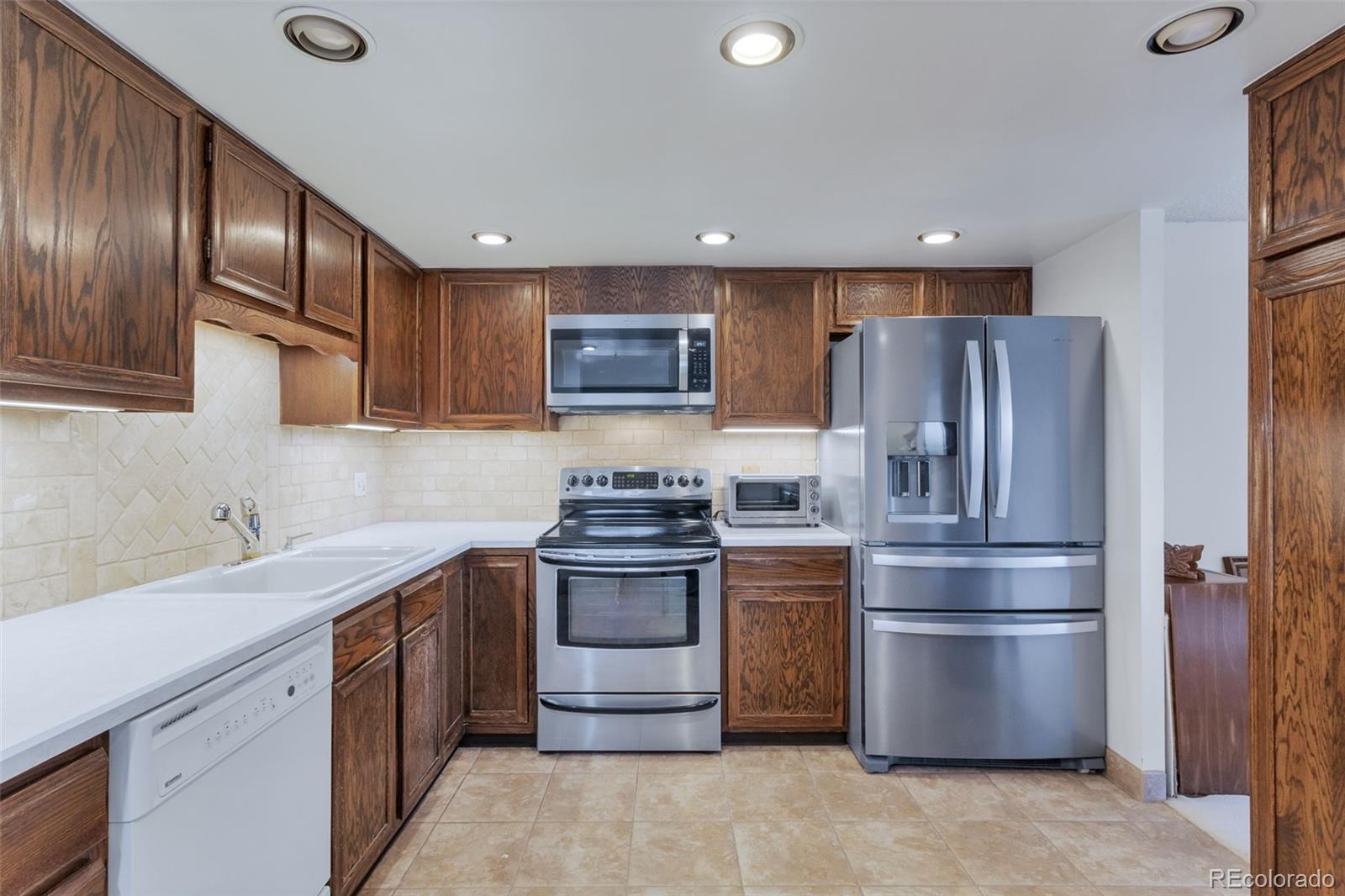 MLS Image #6 for 13691 e marina drive 301,aurora, Colorado