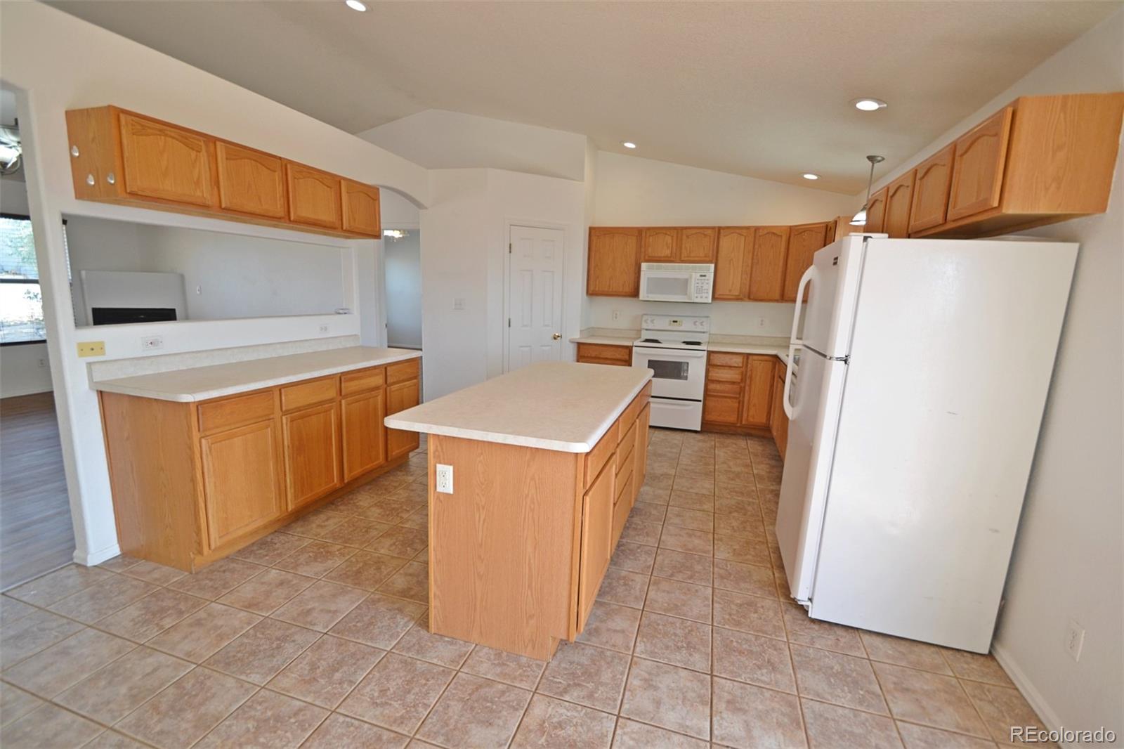 MLS Image #7 for 228 w kyle ,pueblo west, Colorado