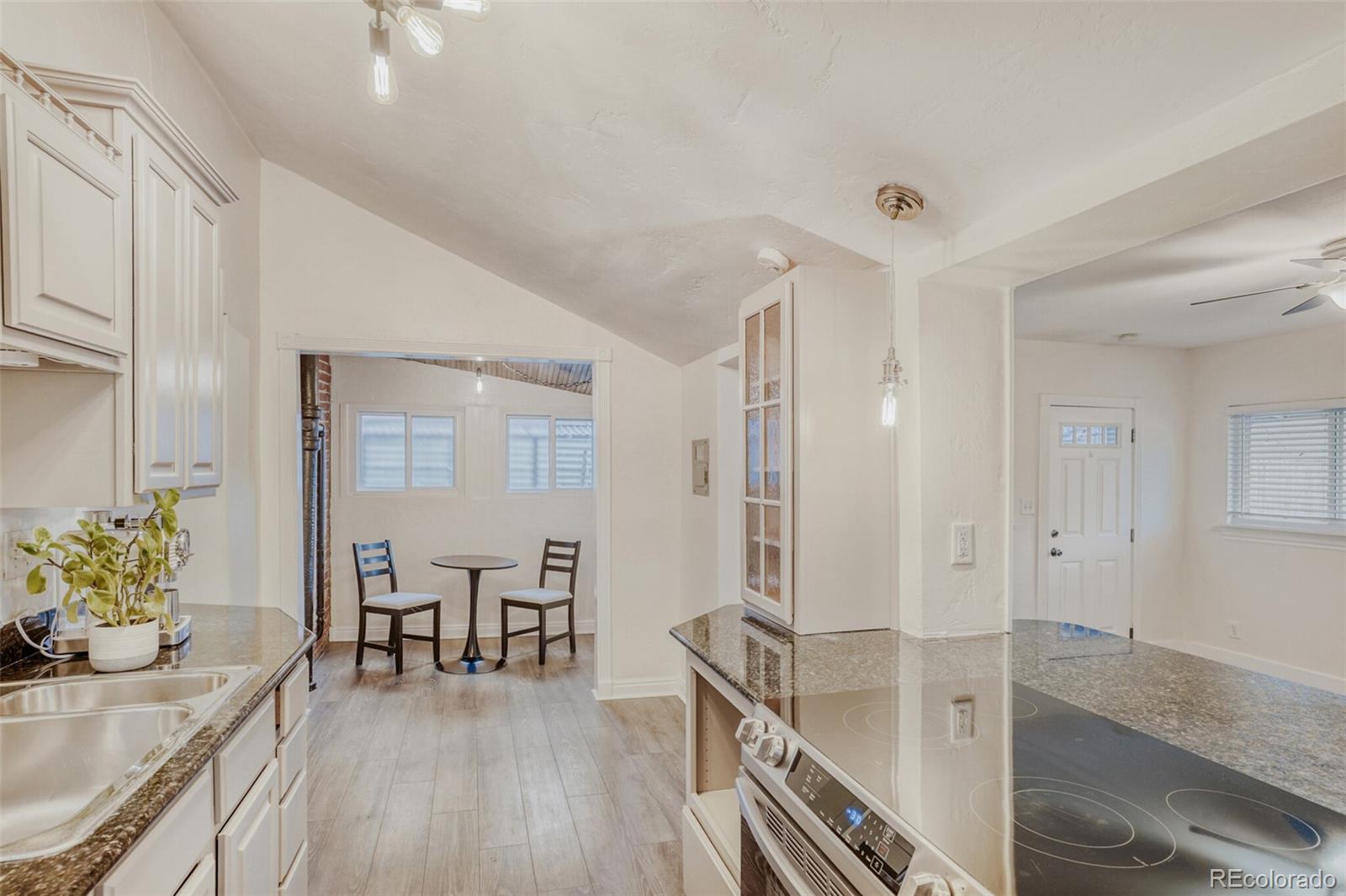 MLS Image #10 for 35 n fox street,denver, Colorado